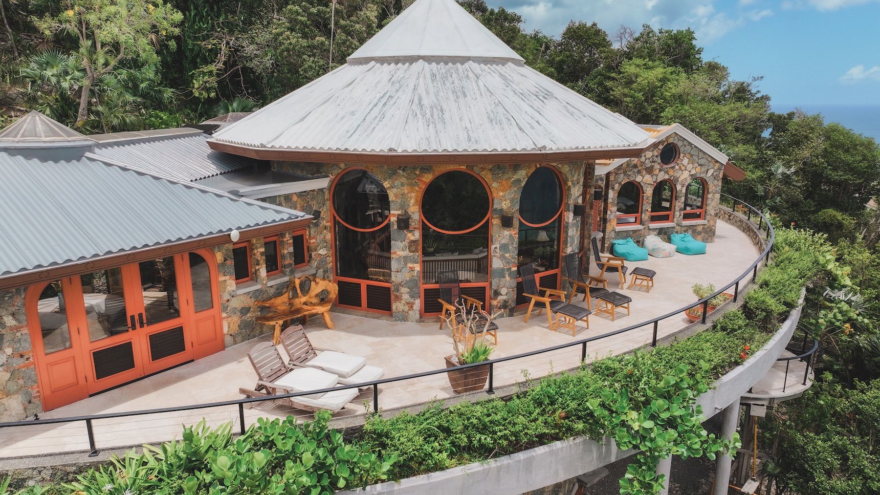 Valhalla villa photo.