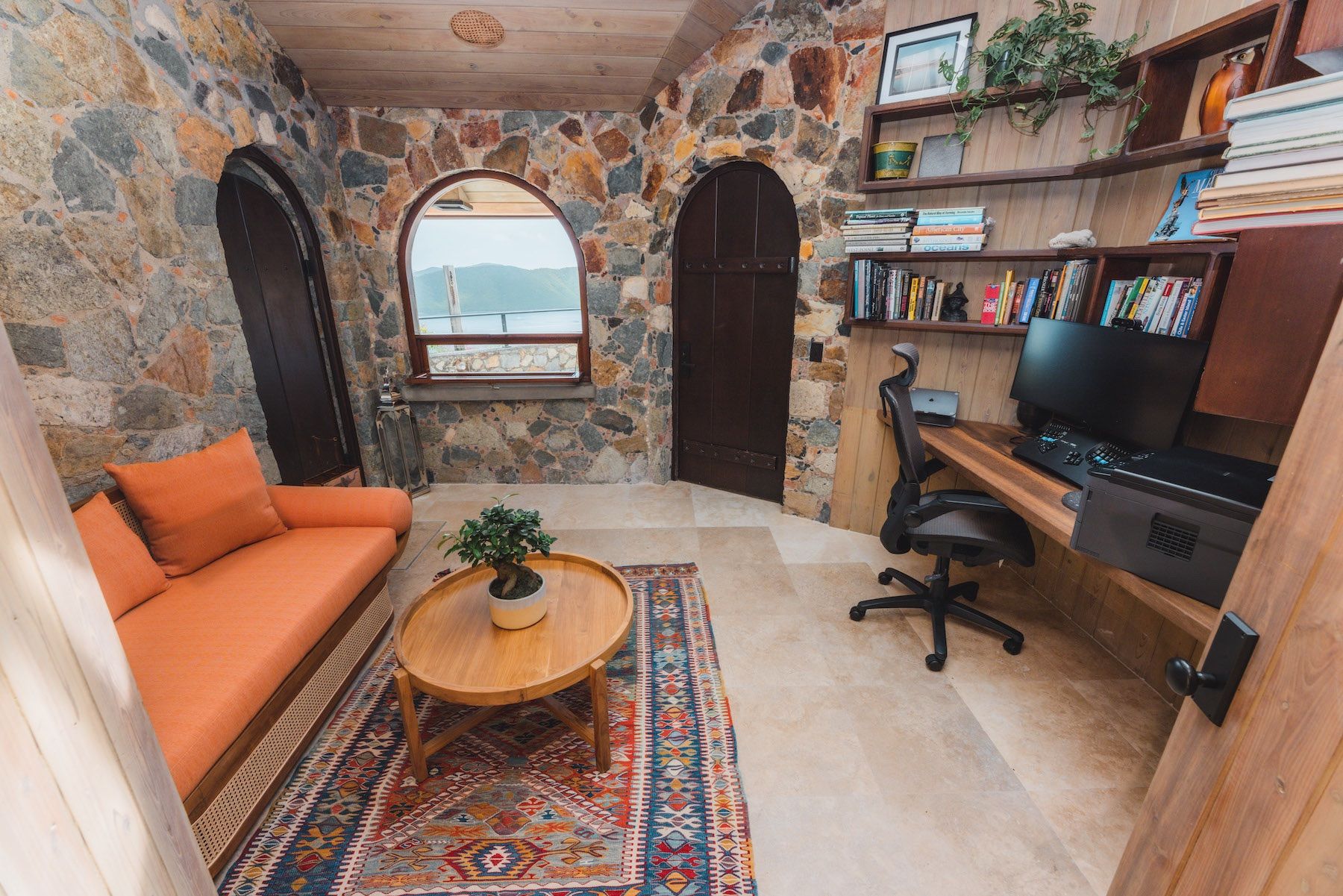 Valhalla villa photo.