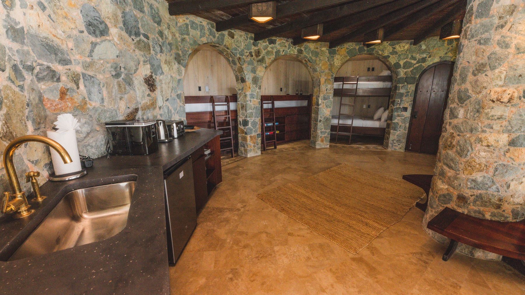 Valhalla villa photo.