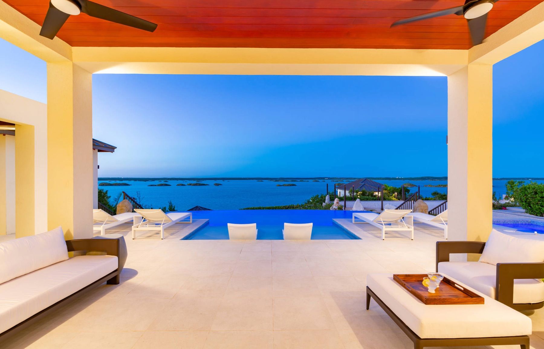 Above Rocks villa photo.