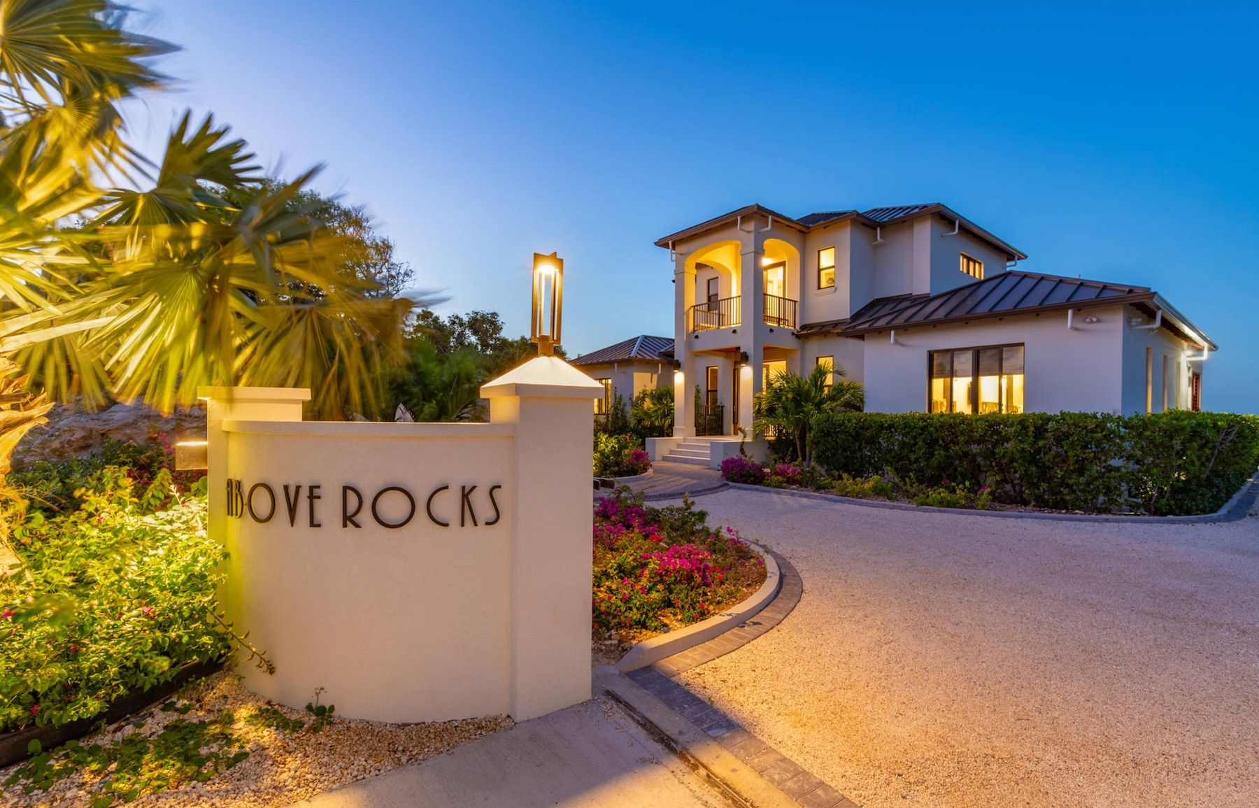 Above Rocks villa photo.