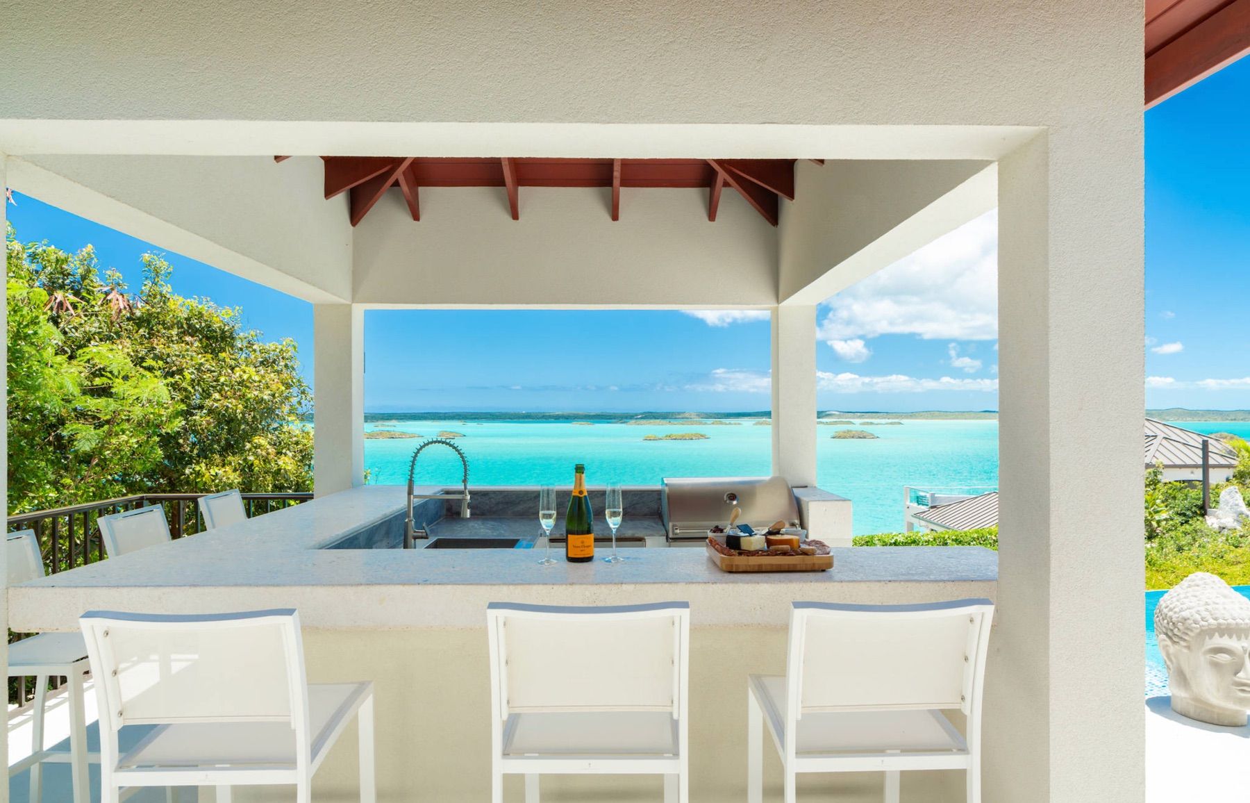 Above Rocks villa photo.