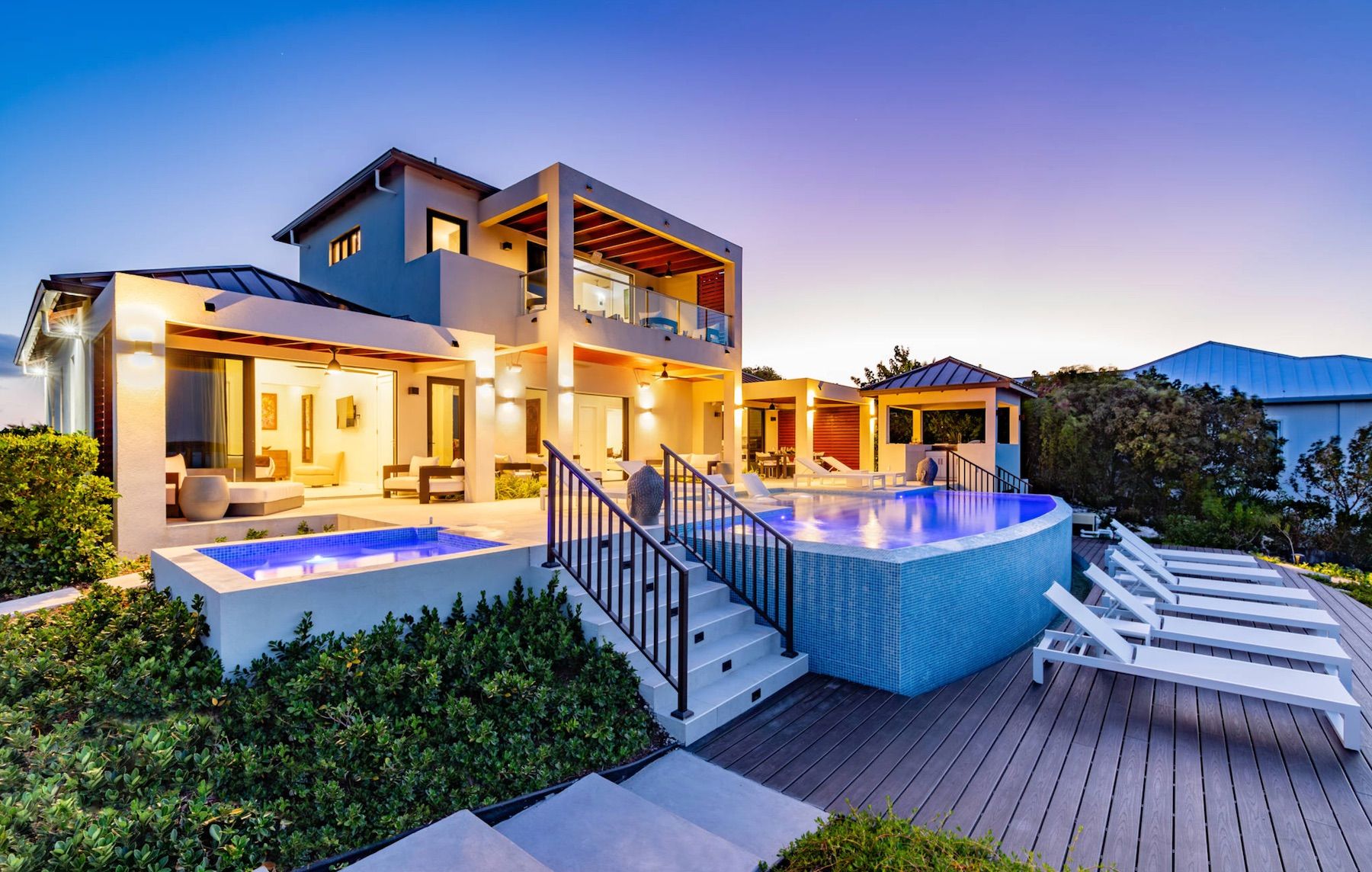 Above Rocks villa photo.