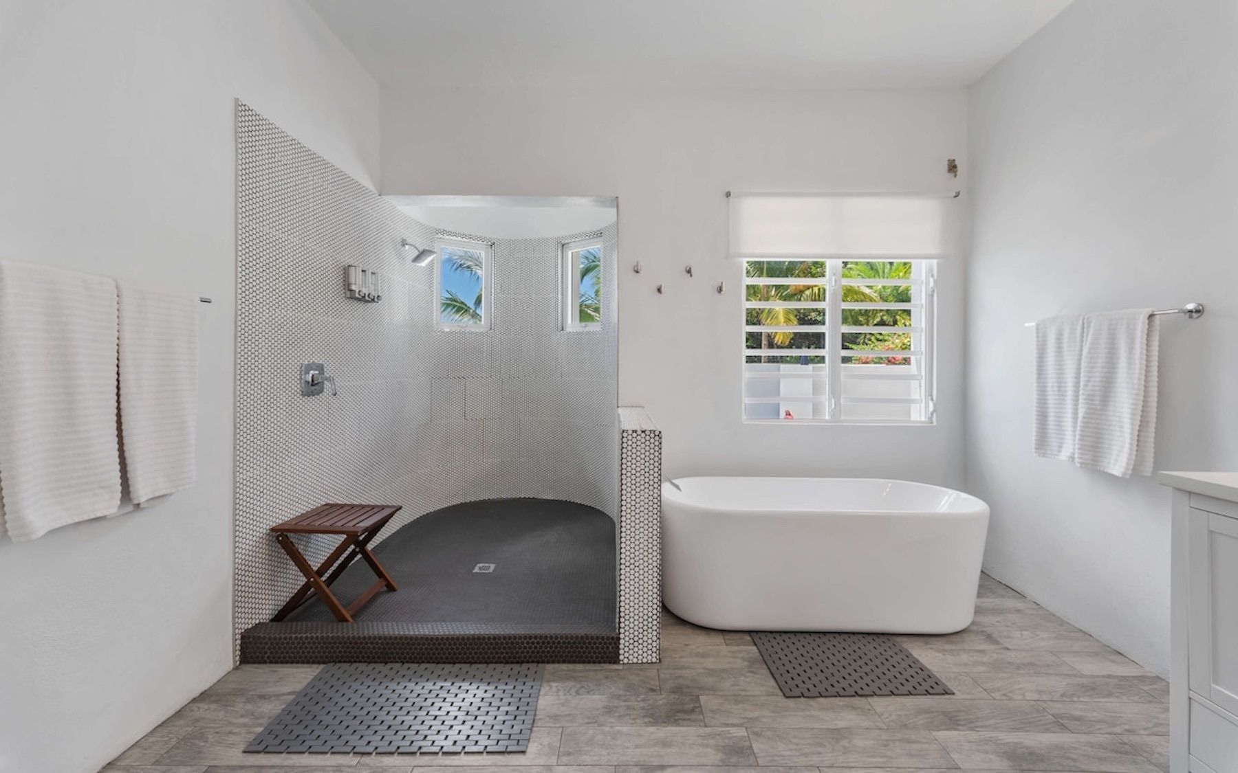 Ensuite