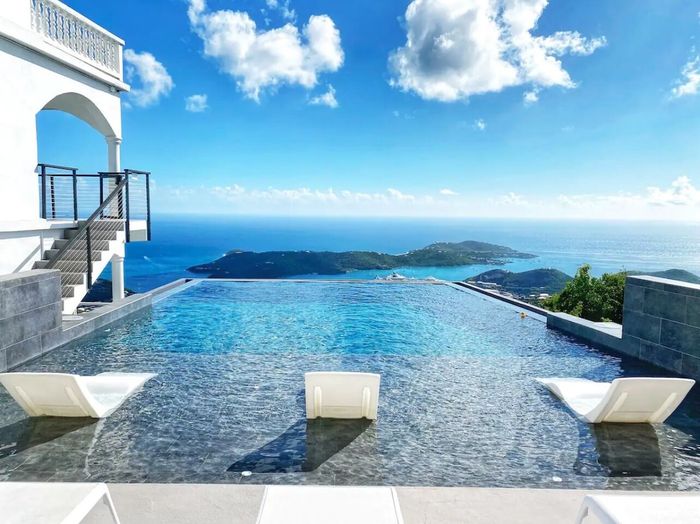 Selah Villa in St. Thomas 