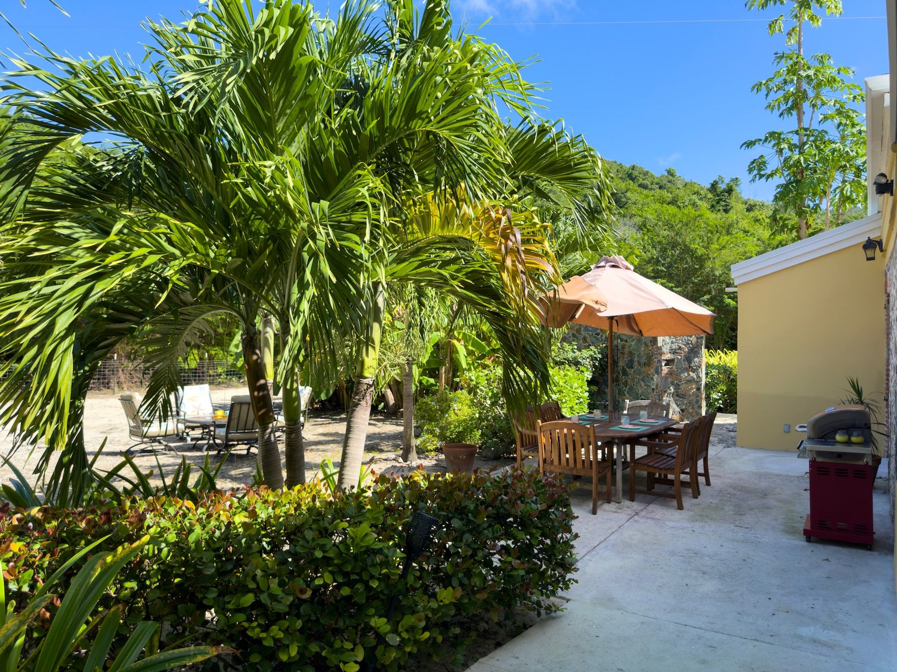 Maho Bay Beach Villa villa photo.