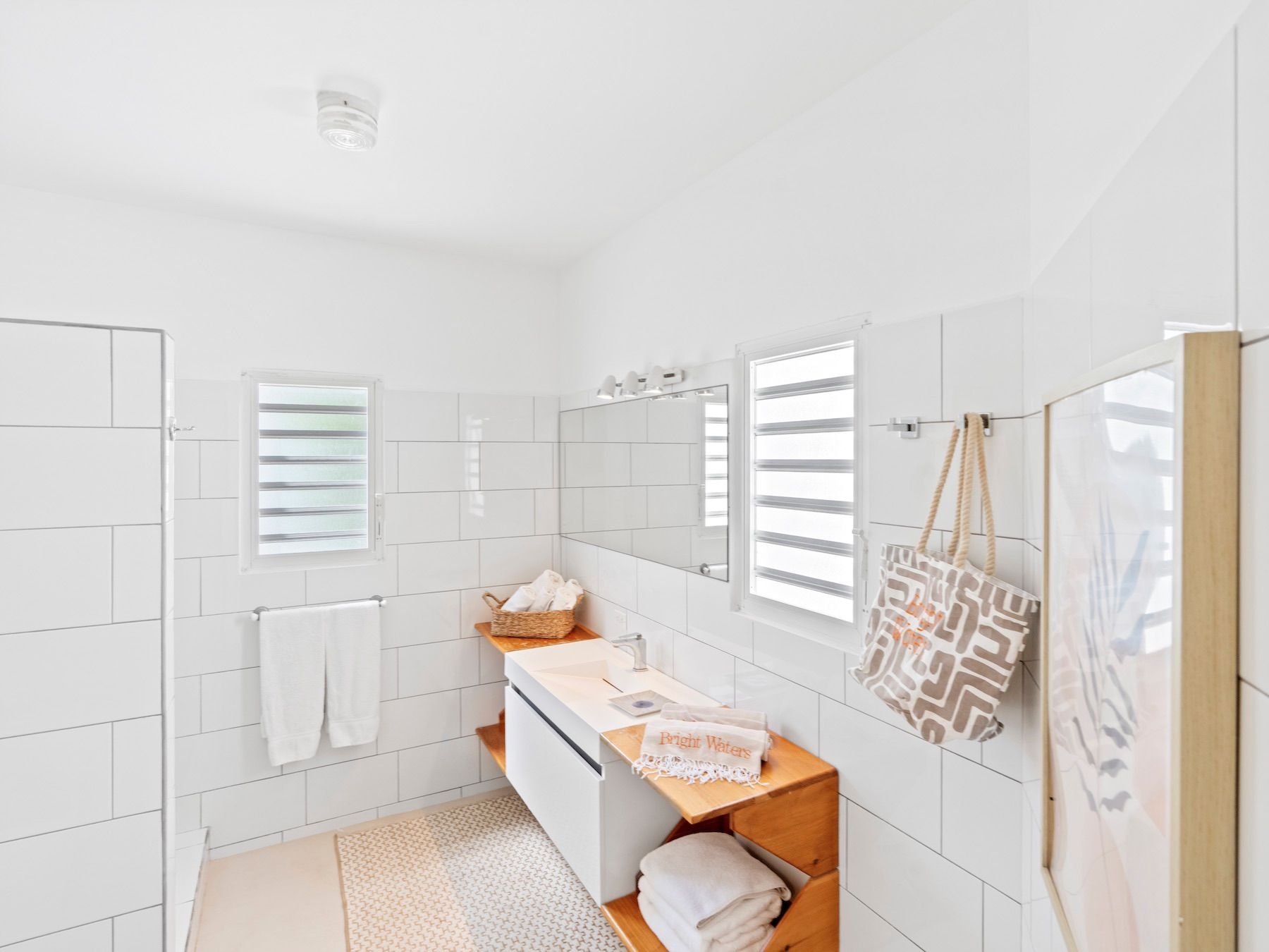 Bright Waters villa photo.