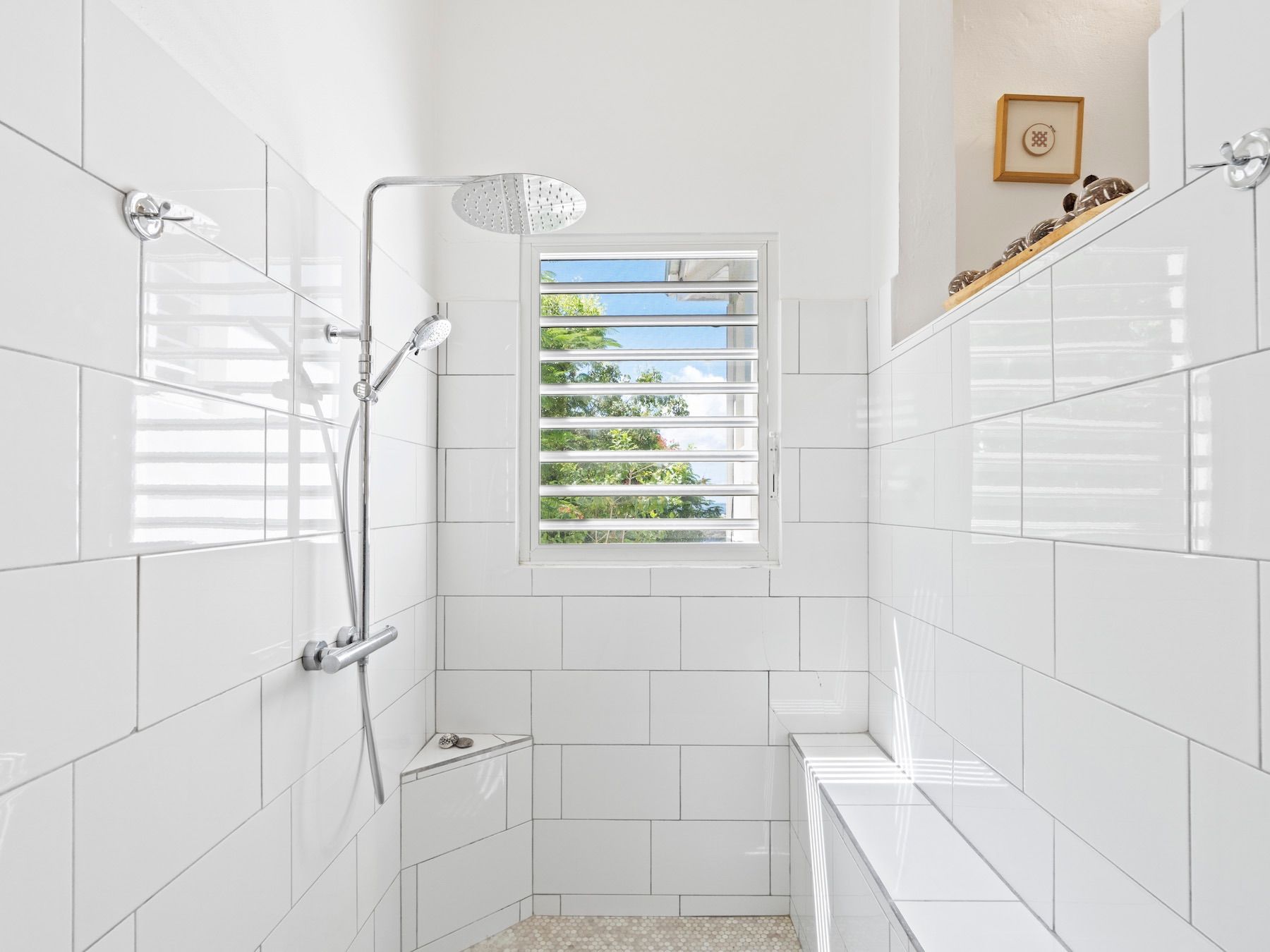 Bright Waters villa photo.