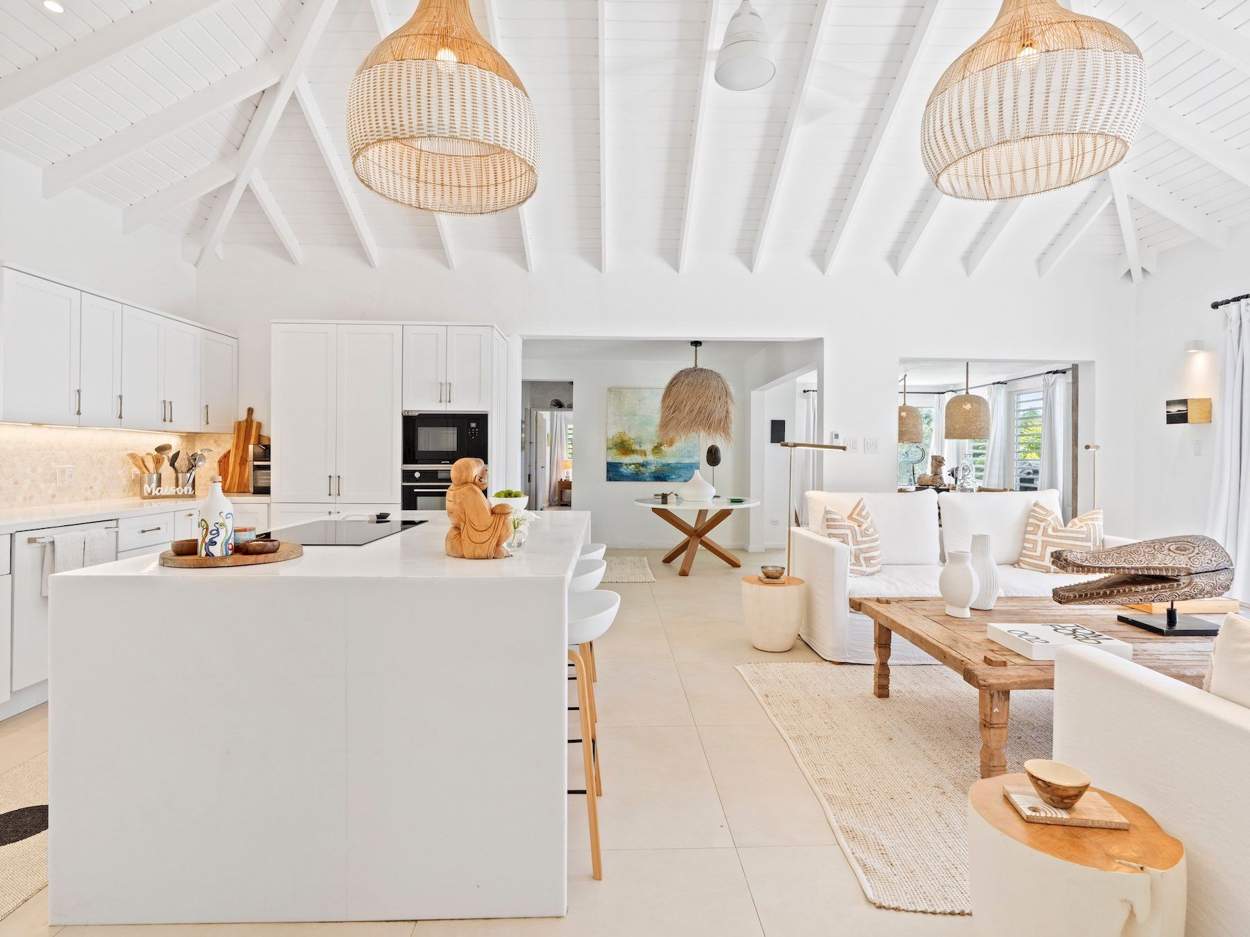 Bright Waters villa photo.