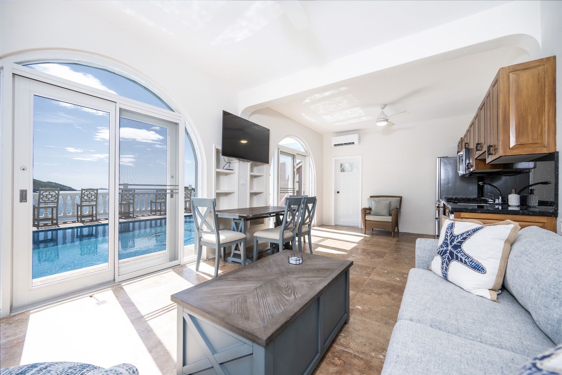 Apartment - Pool Level
