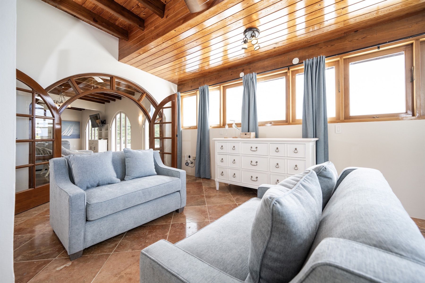 Belle Vue villa photo.