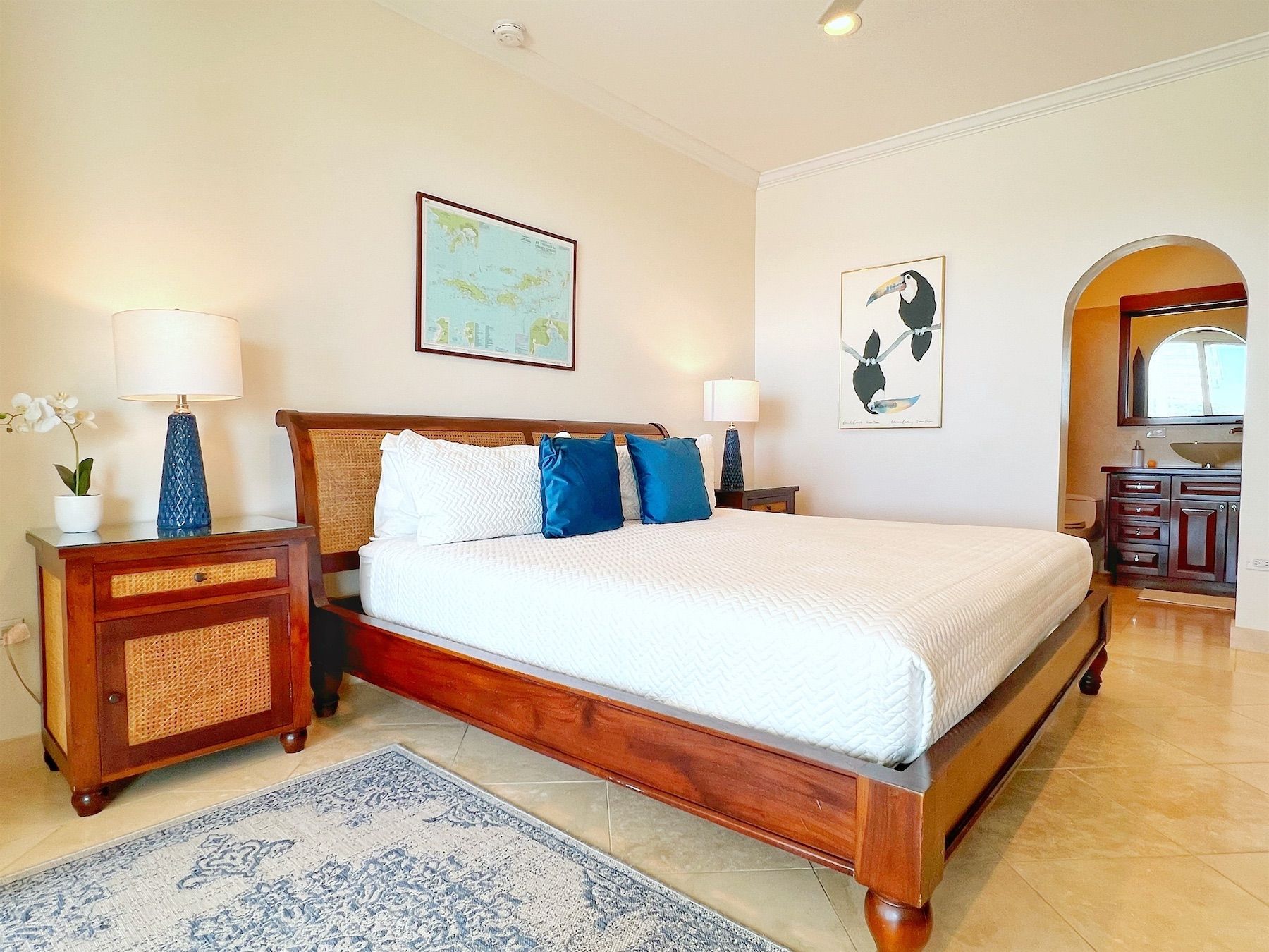 Cabrita Cliff House villa photo.