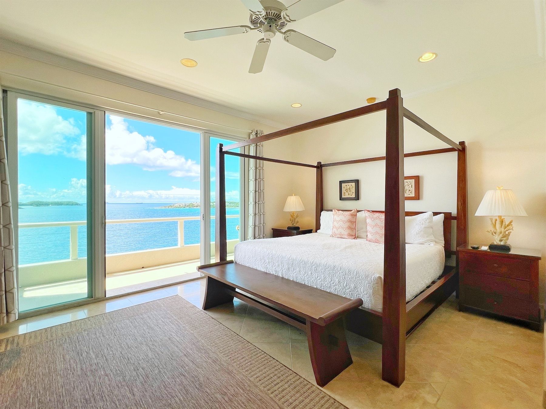 Cabrita Cliff House villa photo.