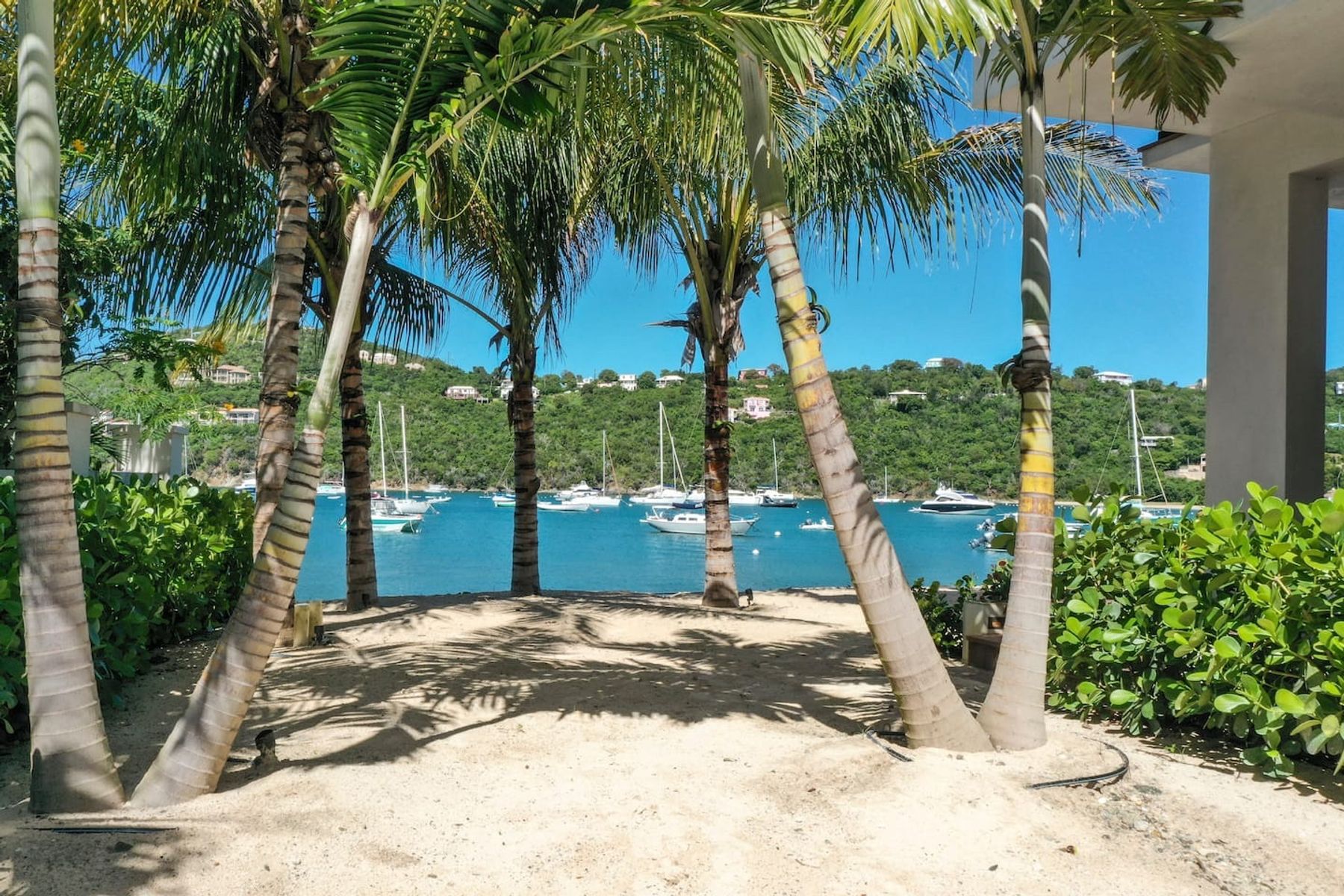 Indo House villa photo.