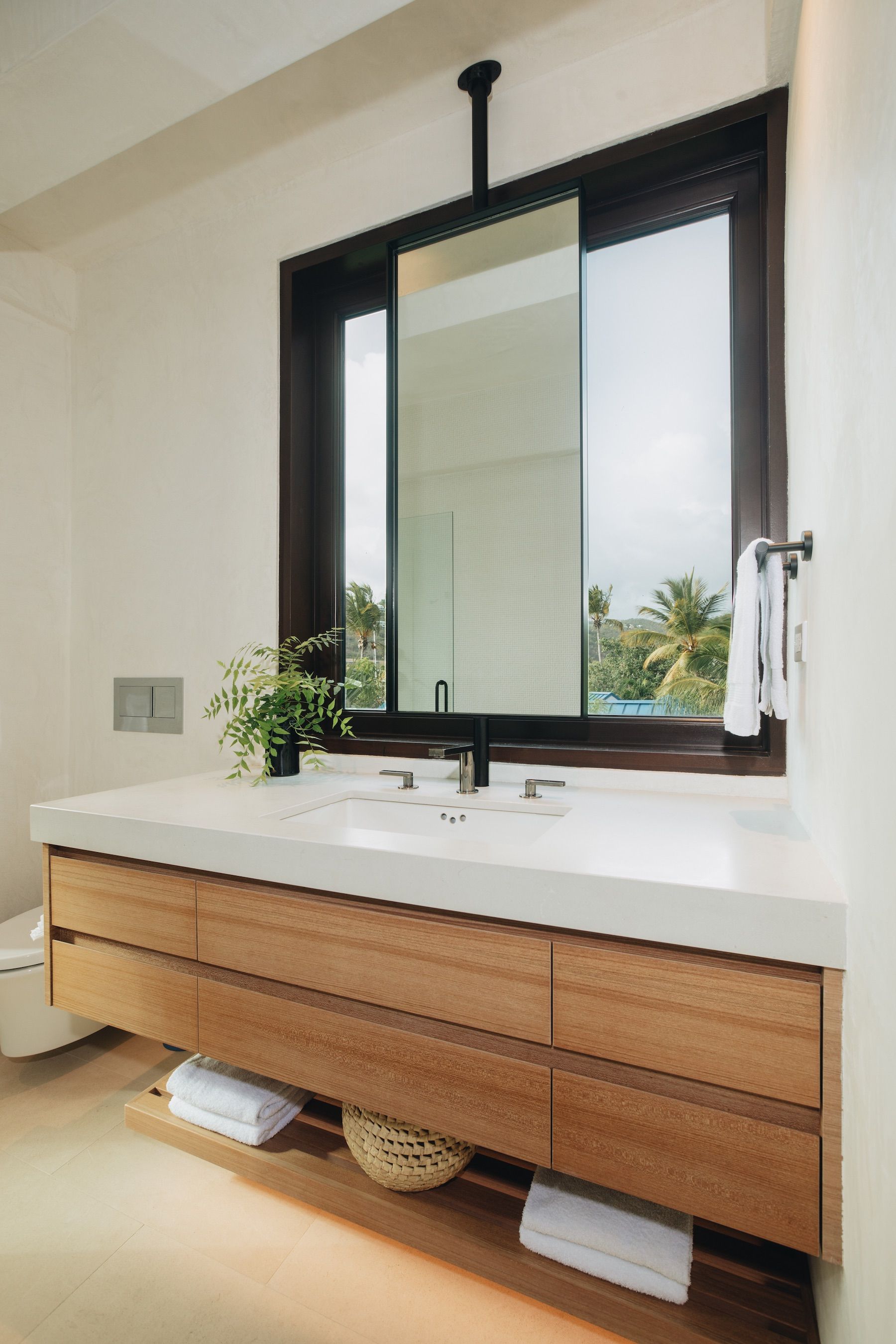 Ensuite