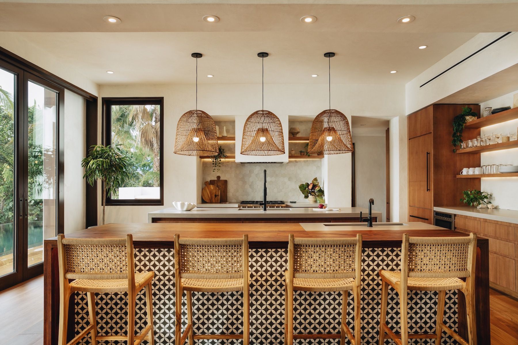 Breakfast bar seating