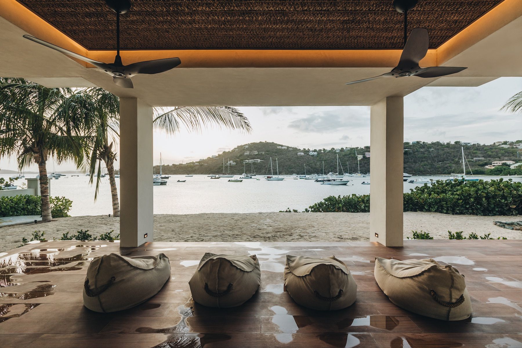 Indo House villa photo.