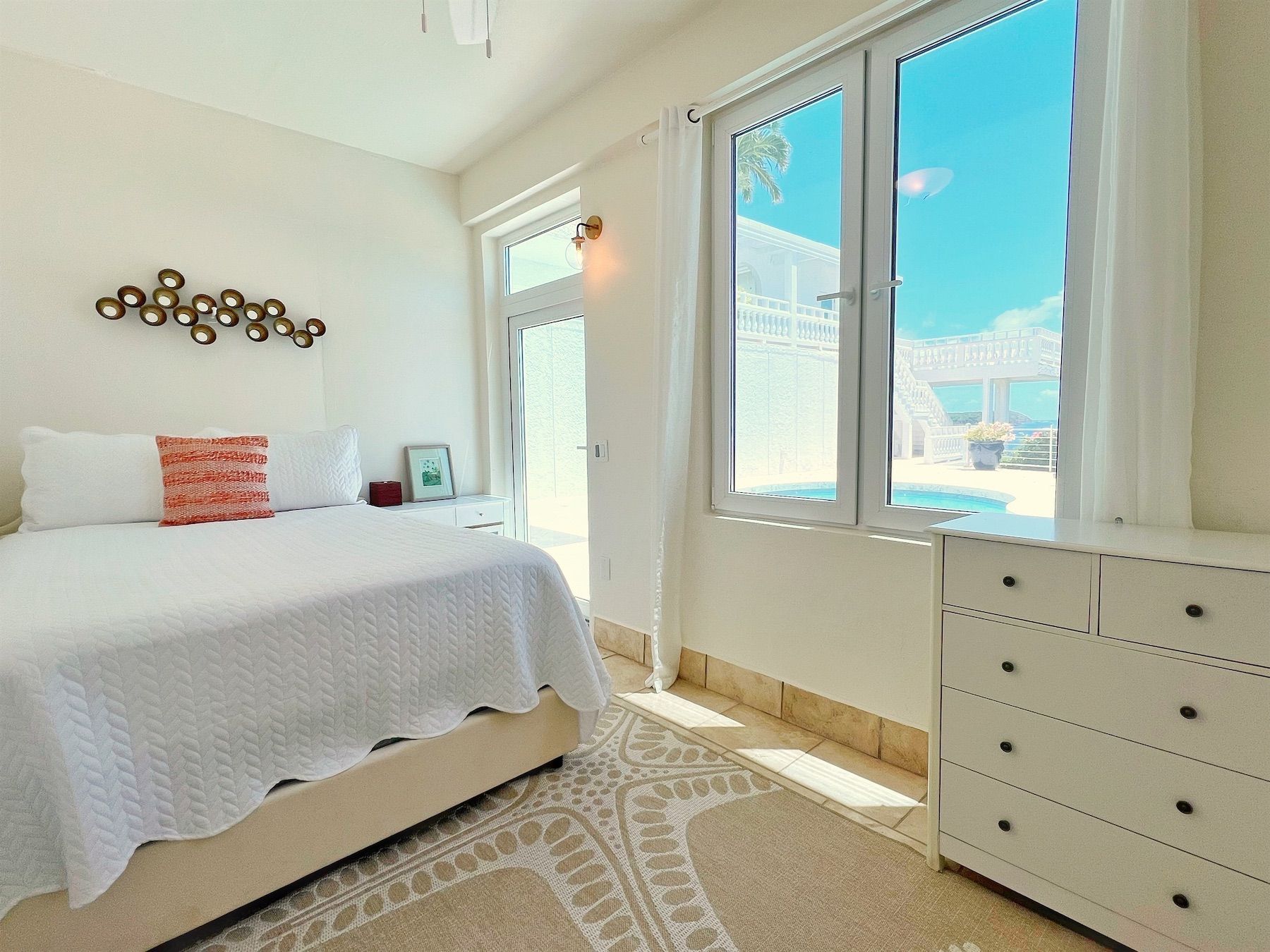 Secret Beach villa photo.