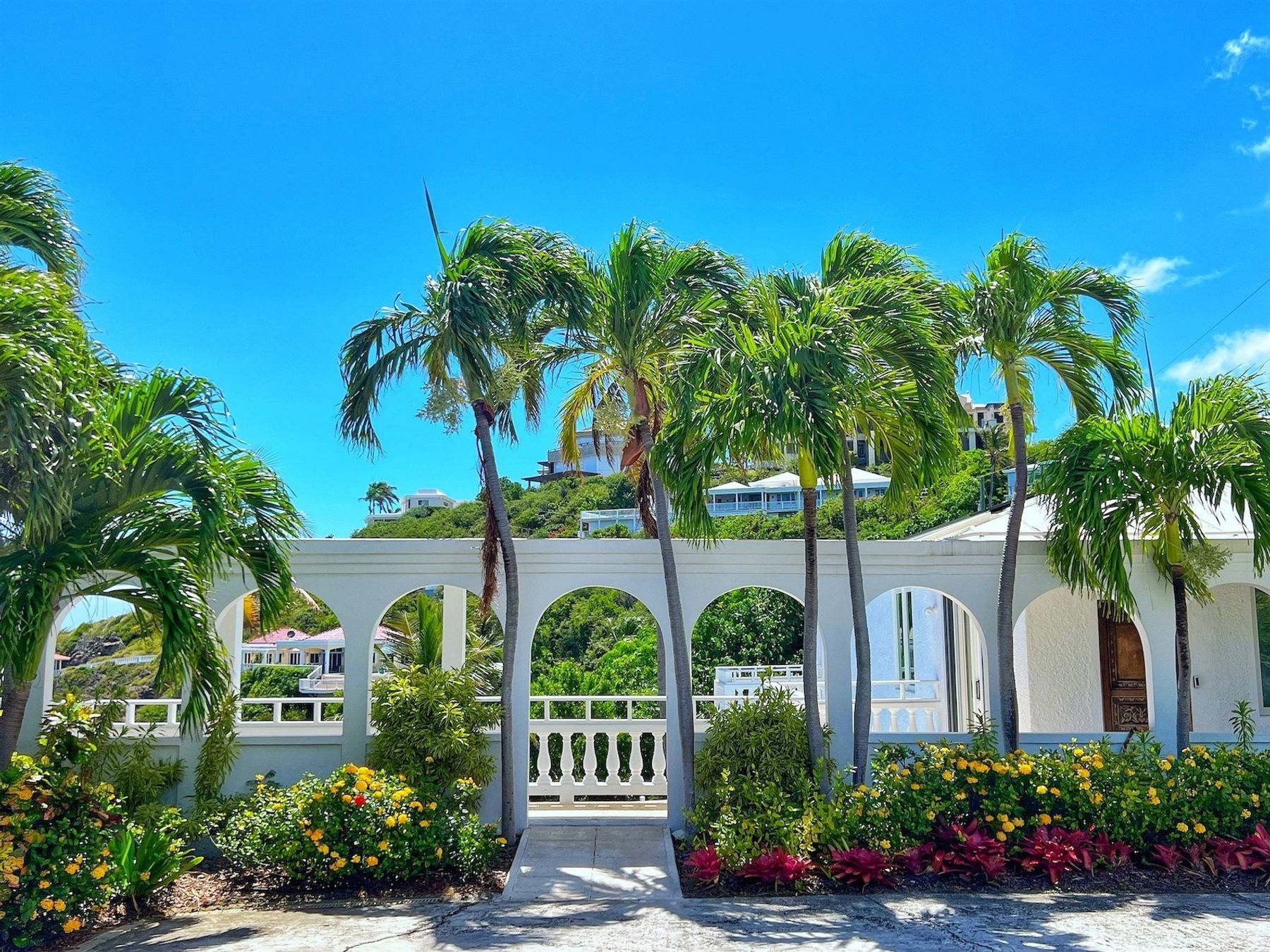 Secret Beach villa photo.