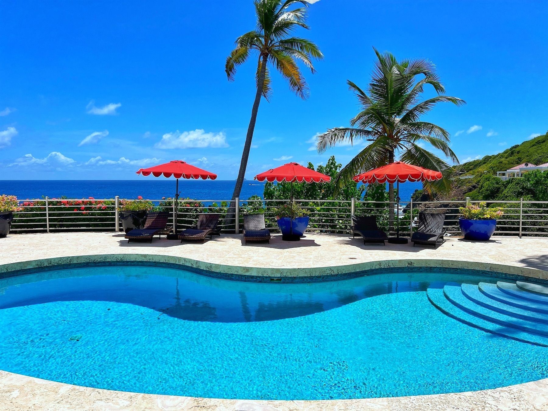 Secret Beach villa photo.