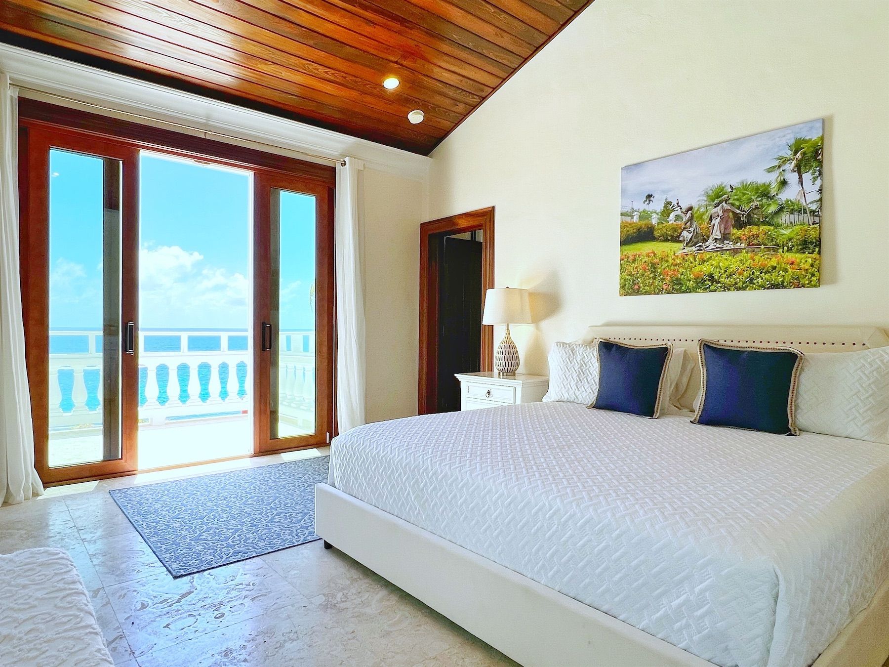 Secret Beach villa photo.