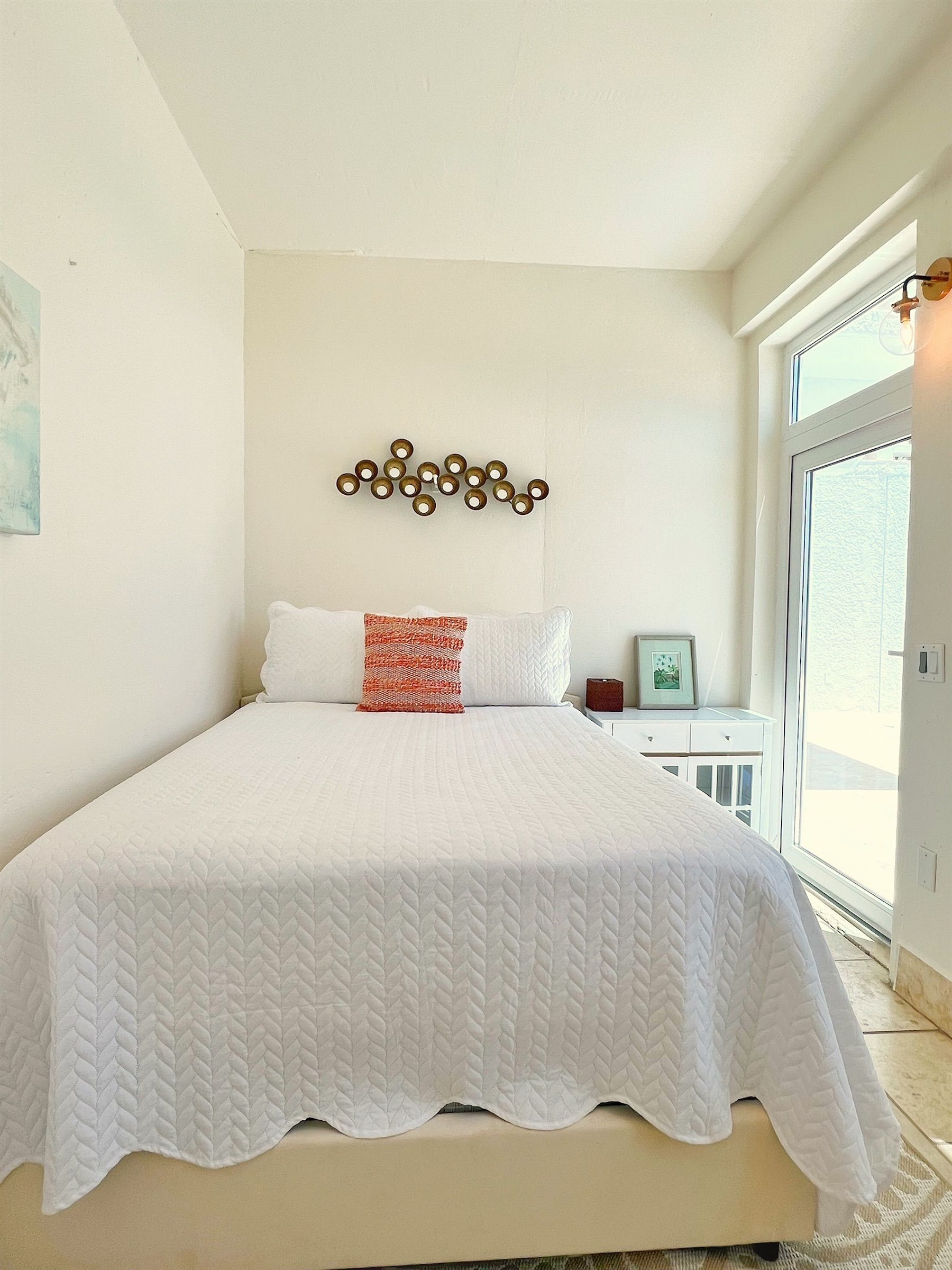 Secret Beach villa photo.