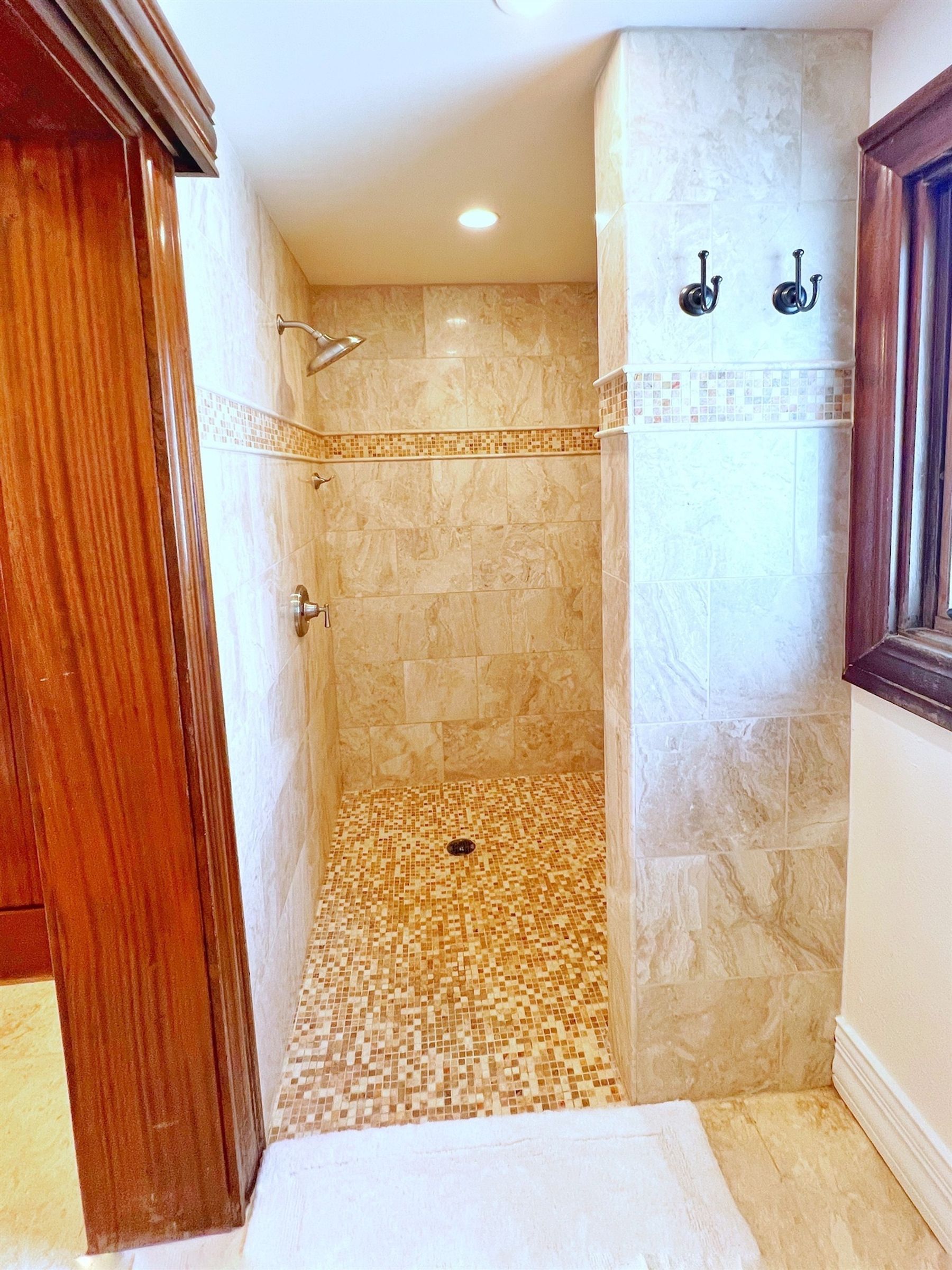 Secret Beach villa photo.