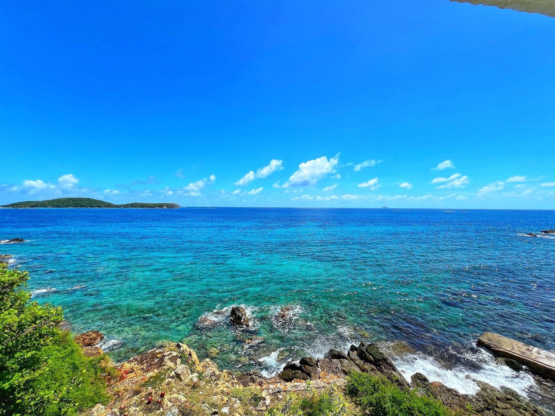 Secret Beach villa photo.