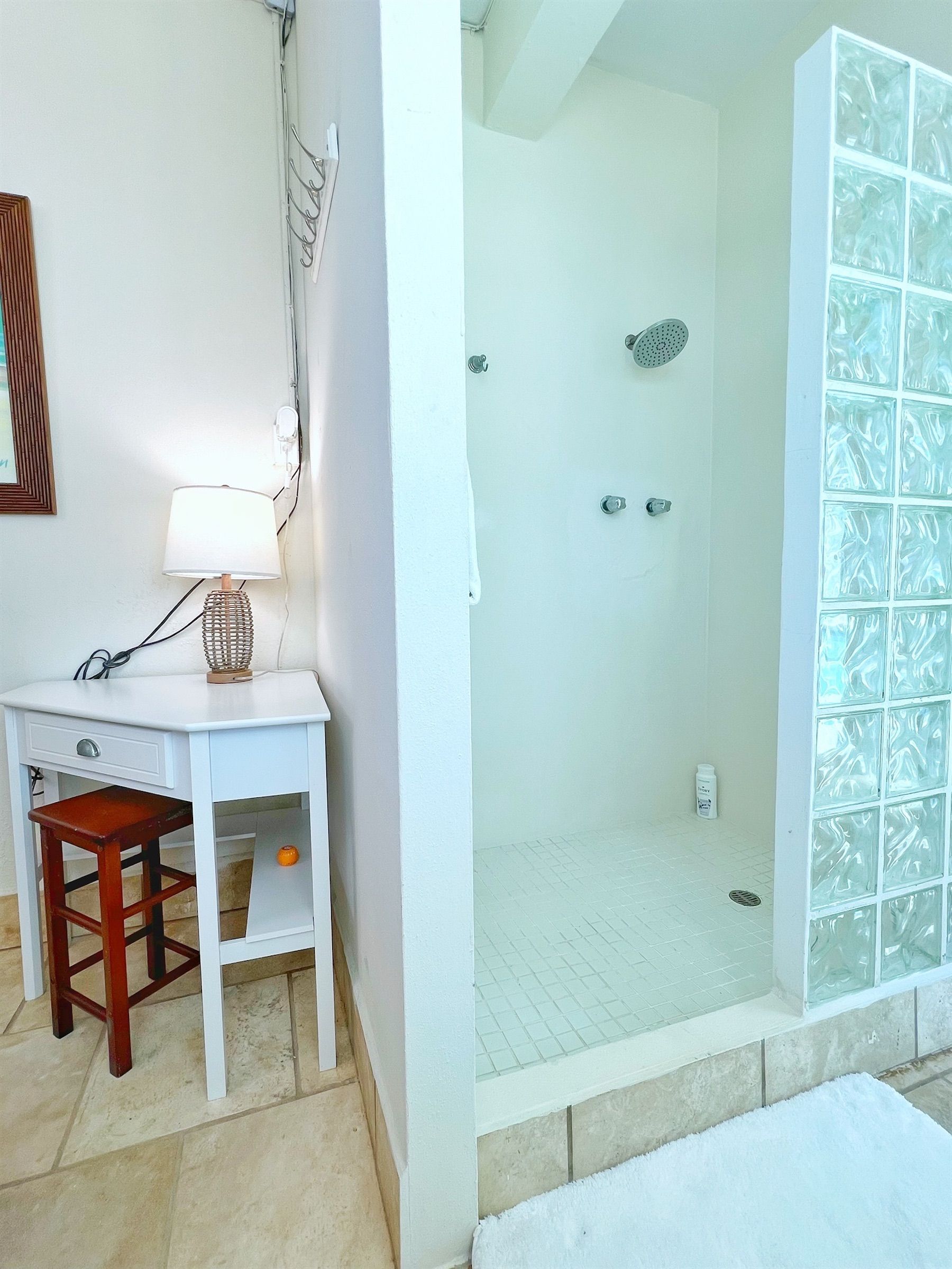 Secret Beach villa photo.