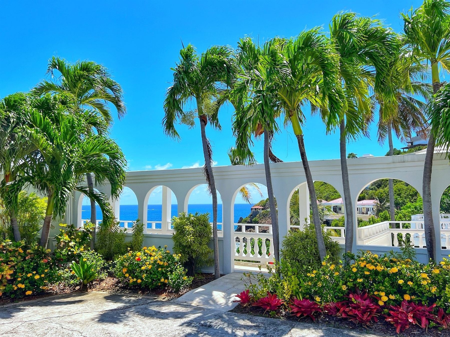 Secret Beach villa photo.