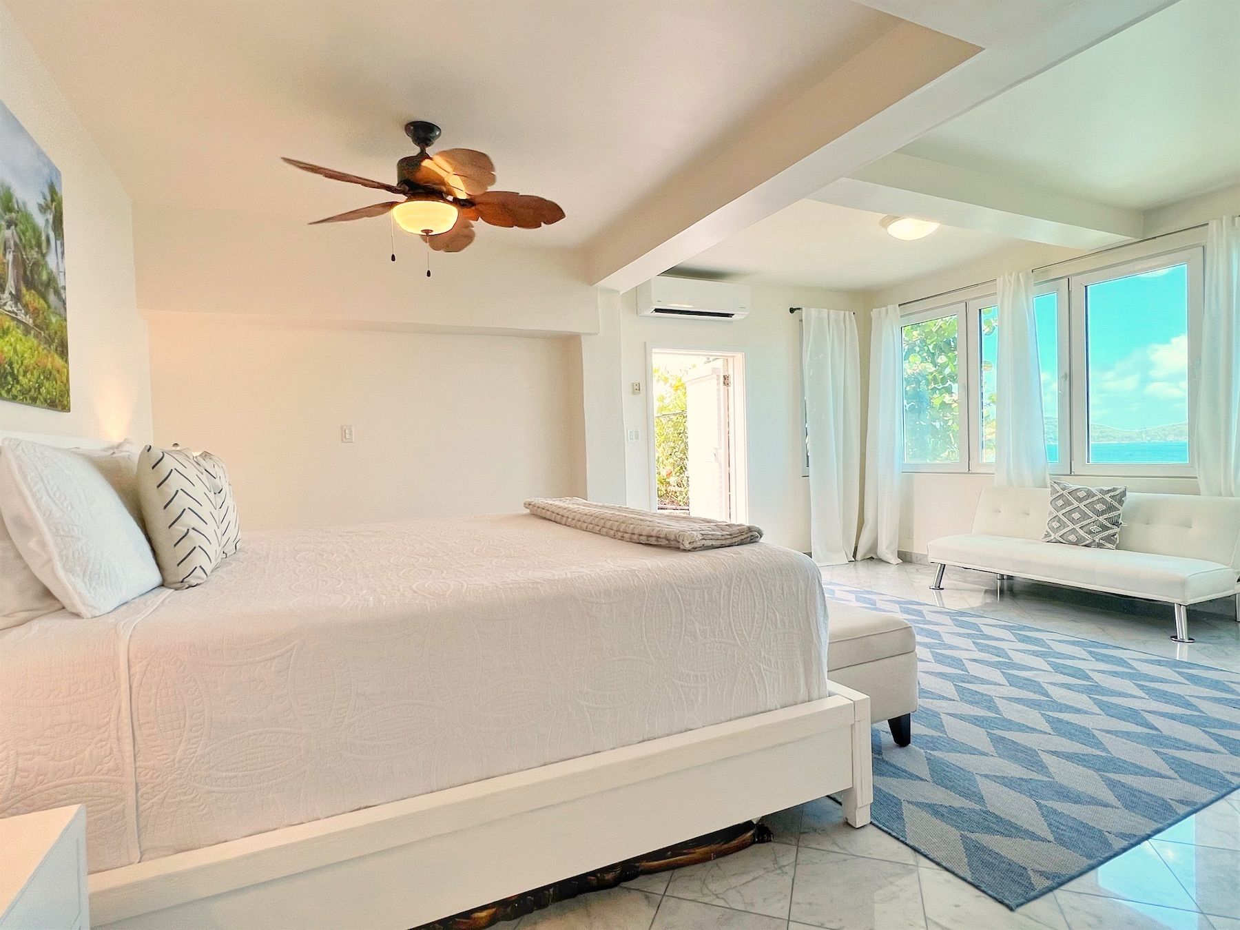 Secret Beach villa photo.