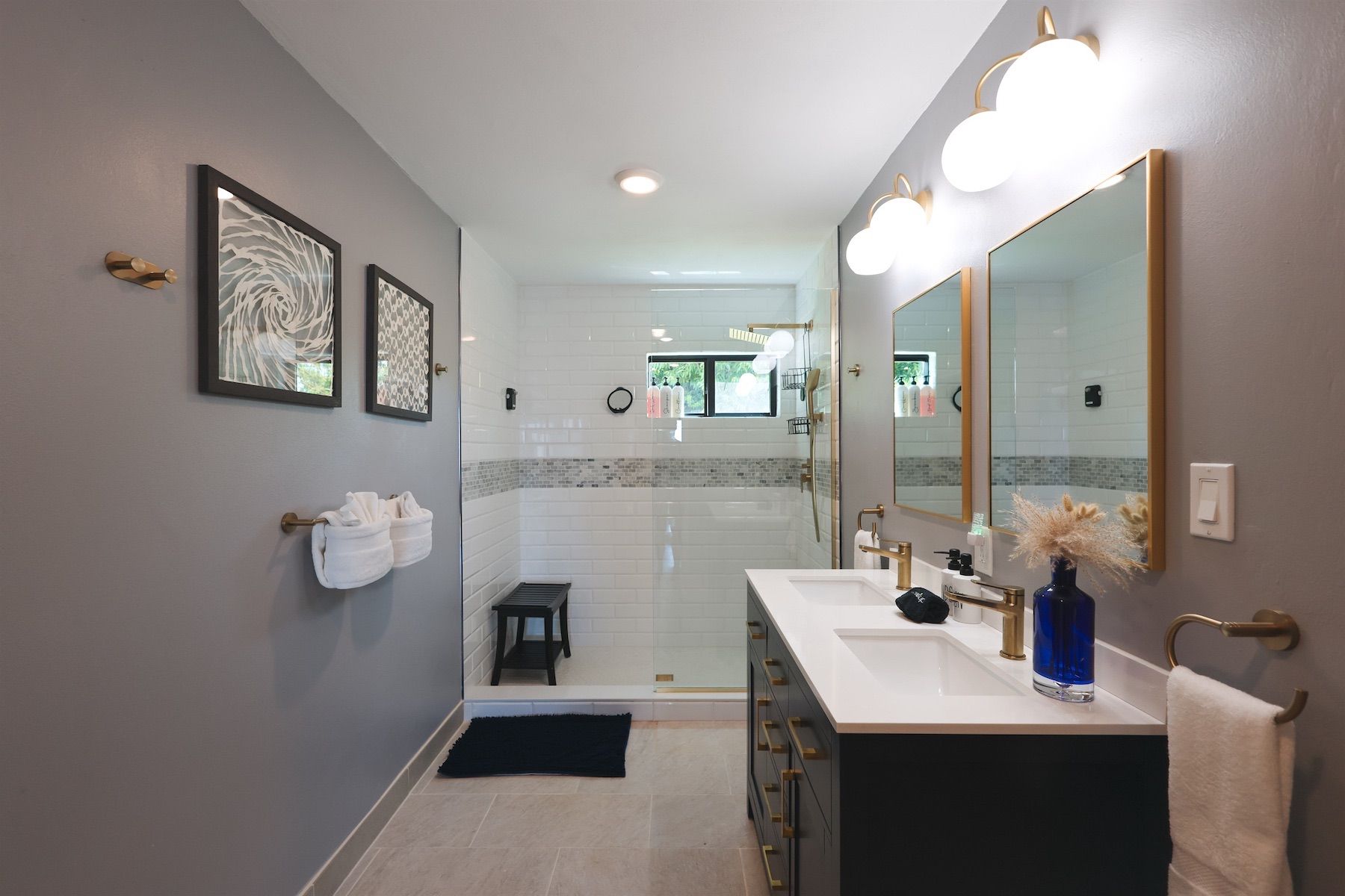 Ensuite