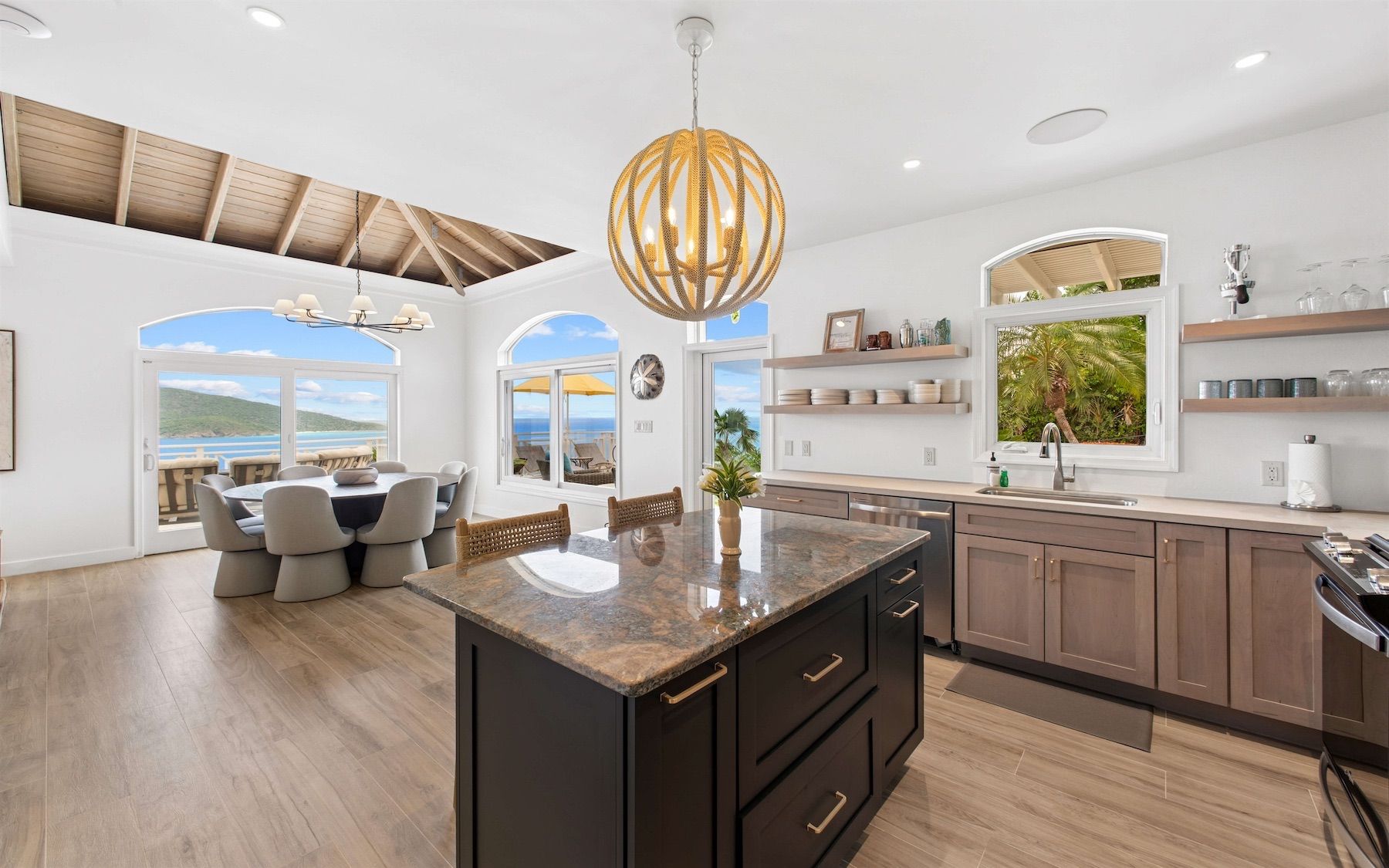 Isle Blue Haven villa photo.