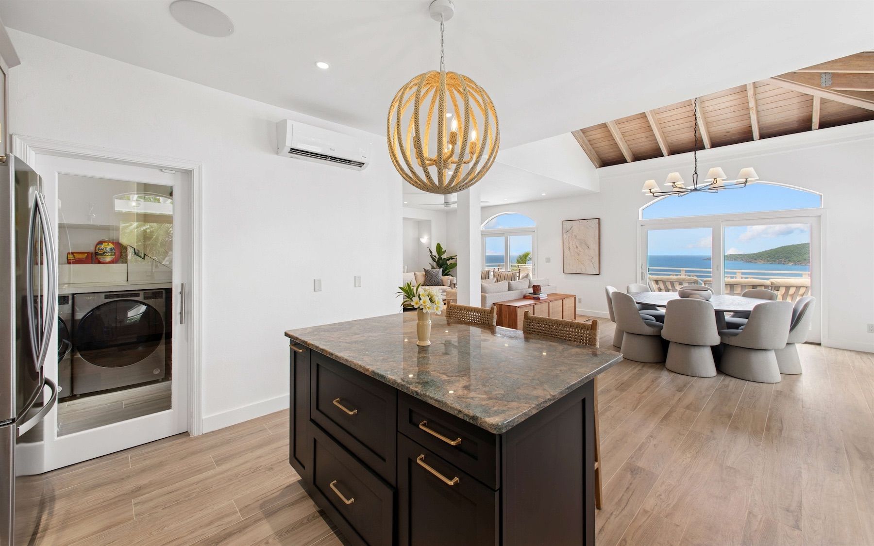 Isle Blue Haven villa photo.