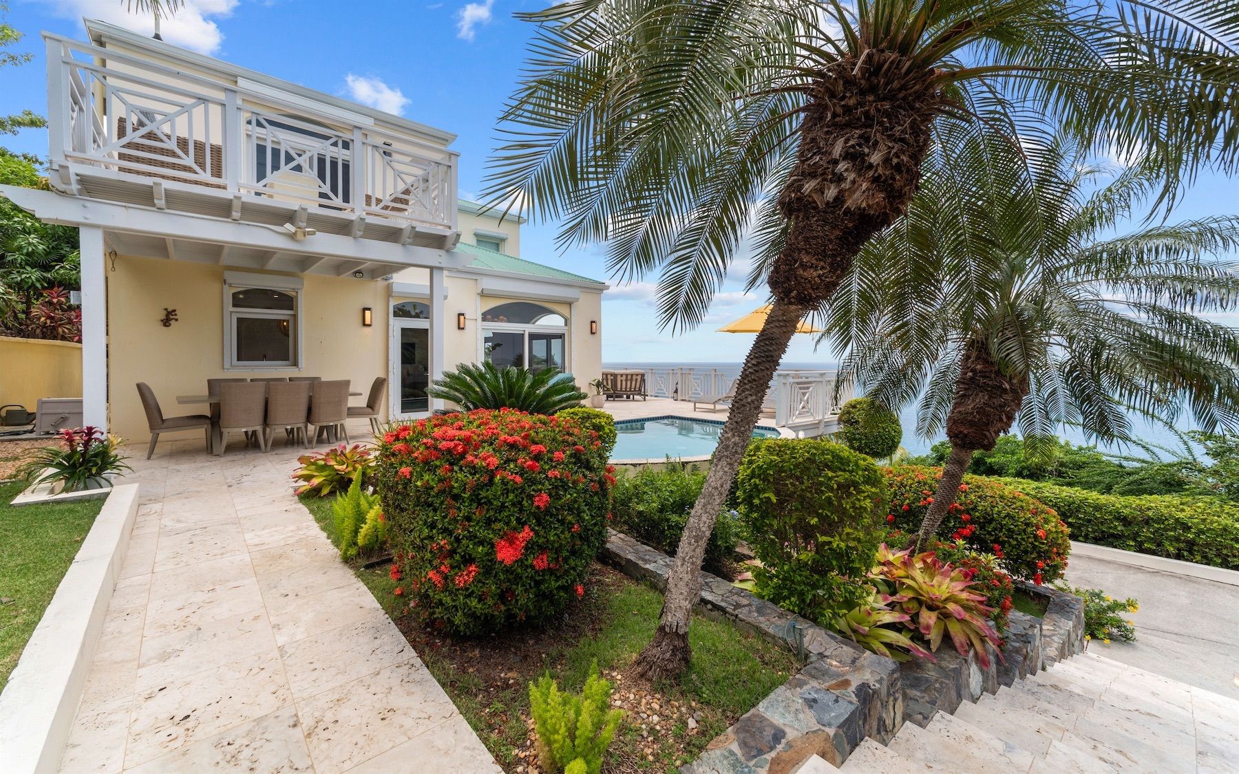 Isle Blue Haven villa photo.