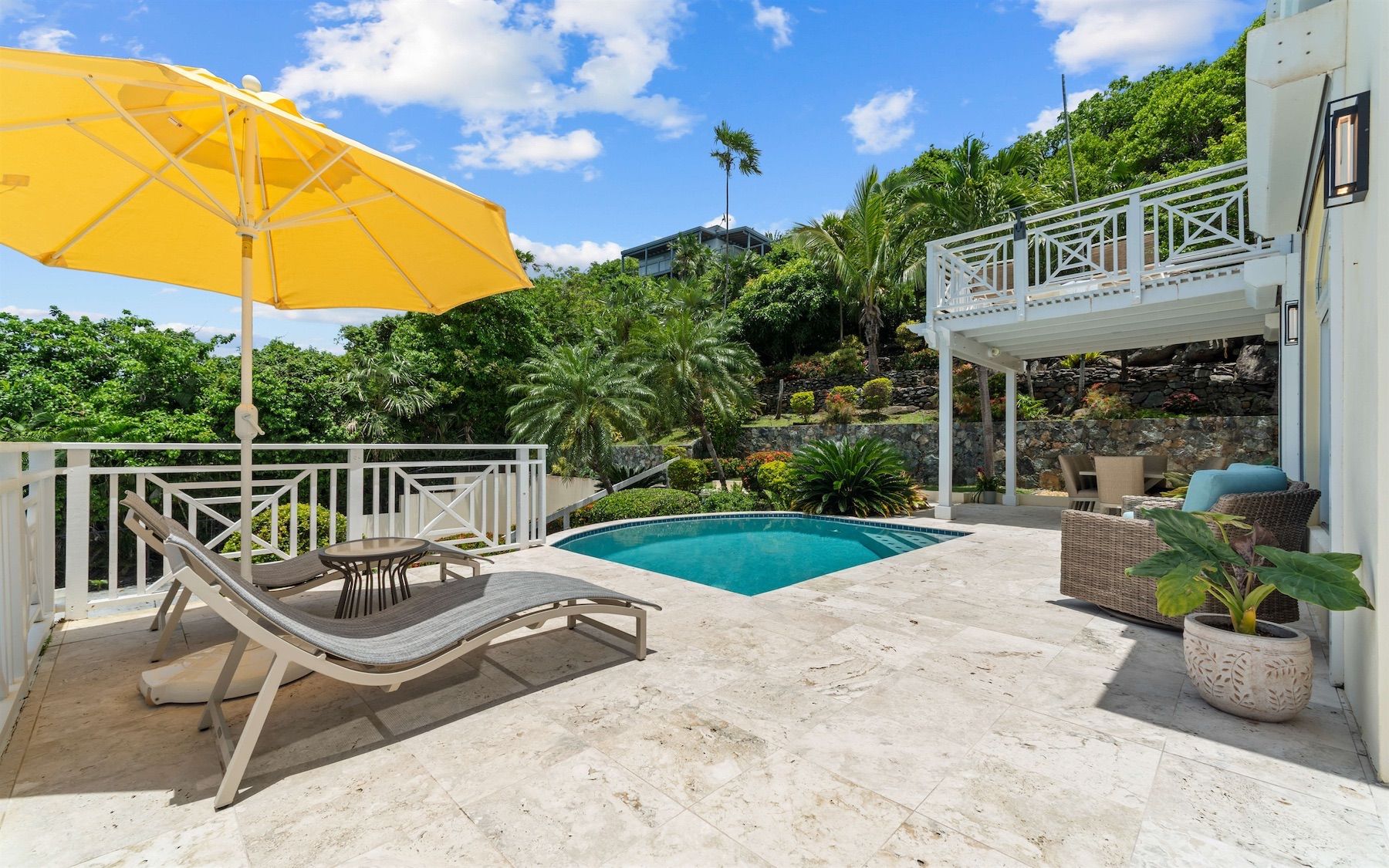 Isle Blue Haven villa photo.
