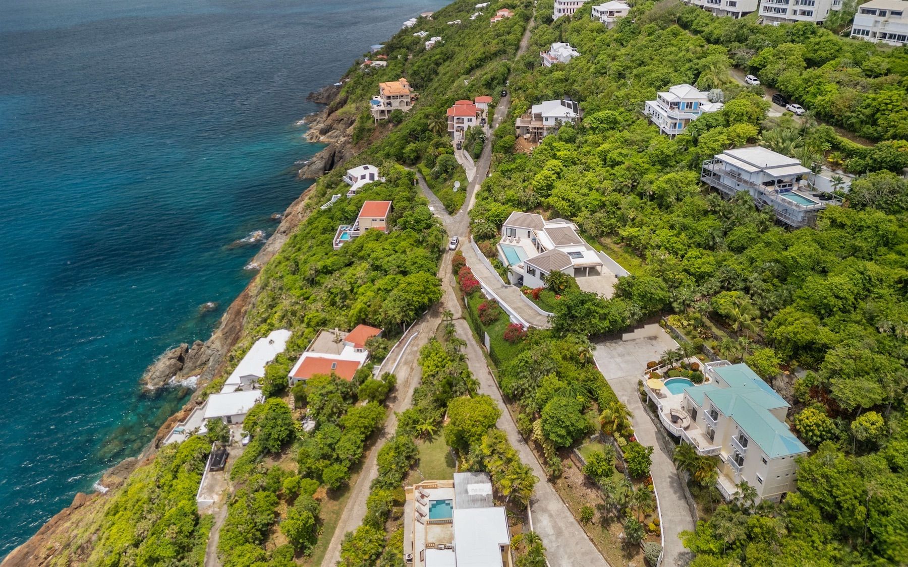 Isle Blue Haven villa photo.