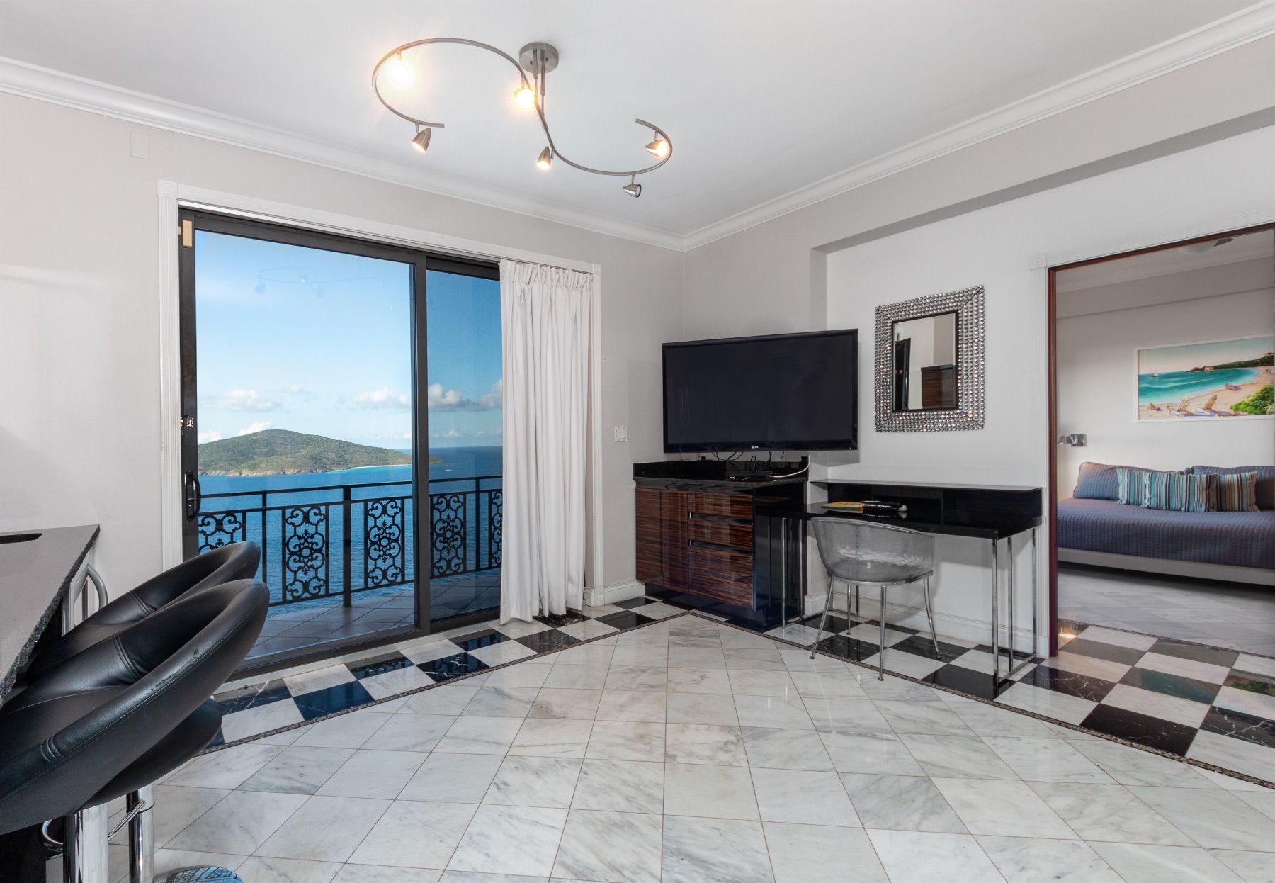 Stardust villa photo.