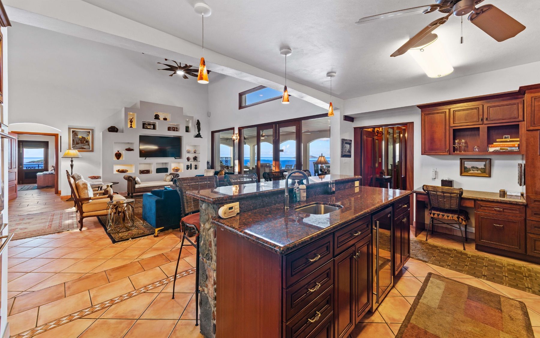 Stardust villa photo.