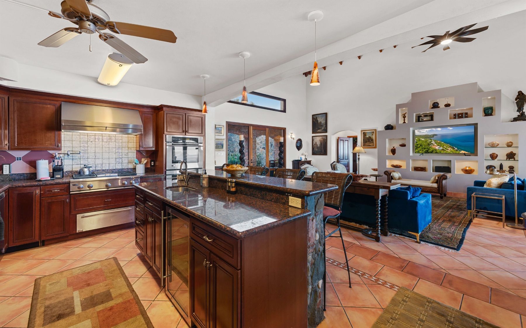 Stardust villa photo.