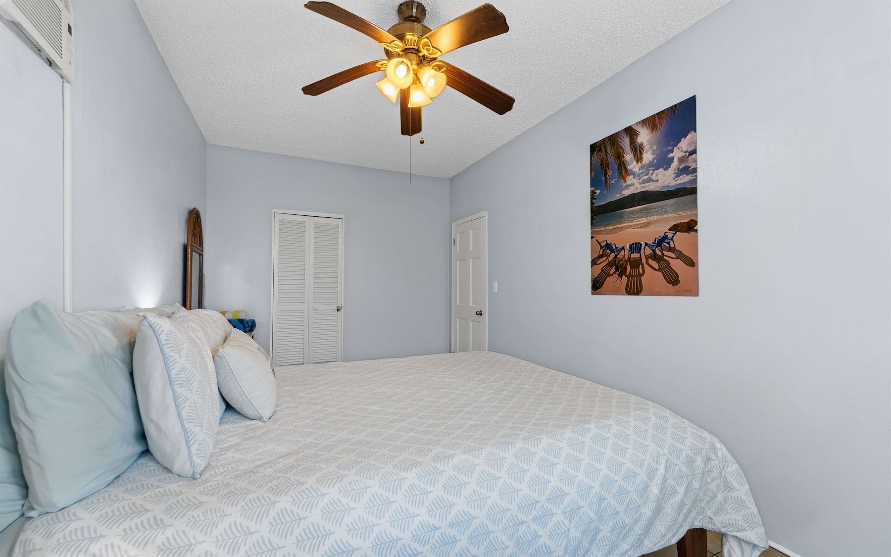 Apartment bedroom