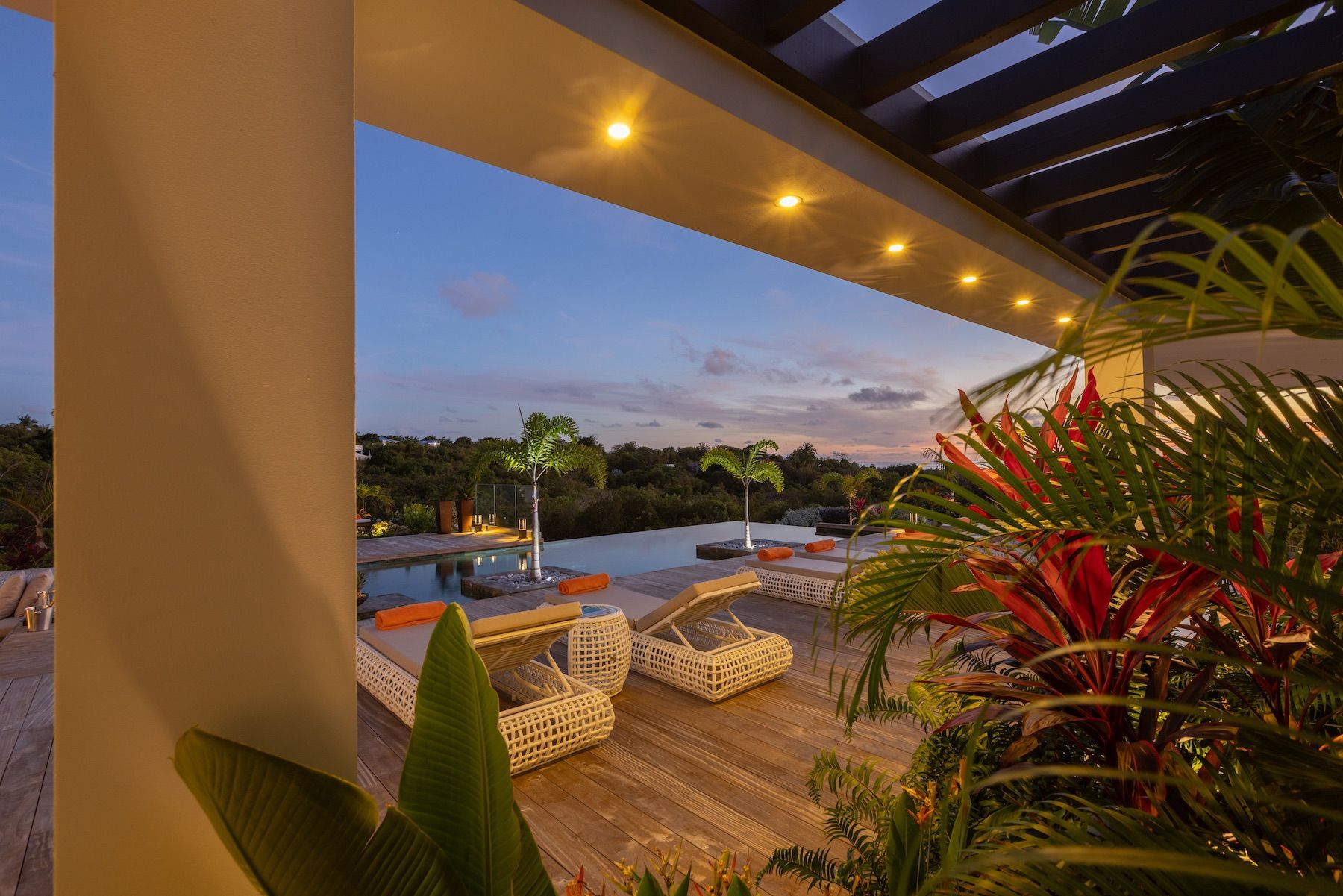 Nuit Jade villa photo.