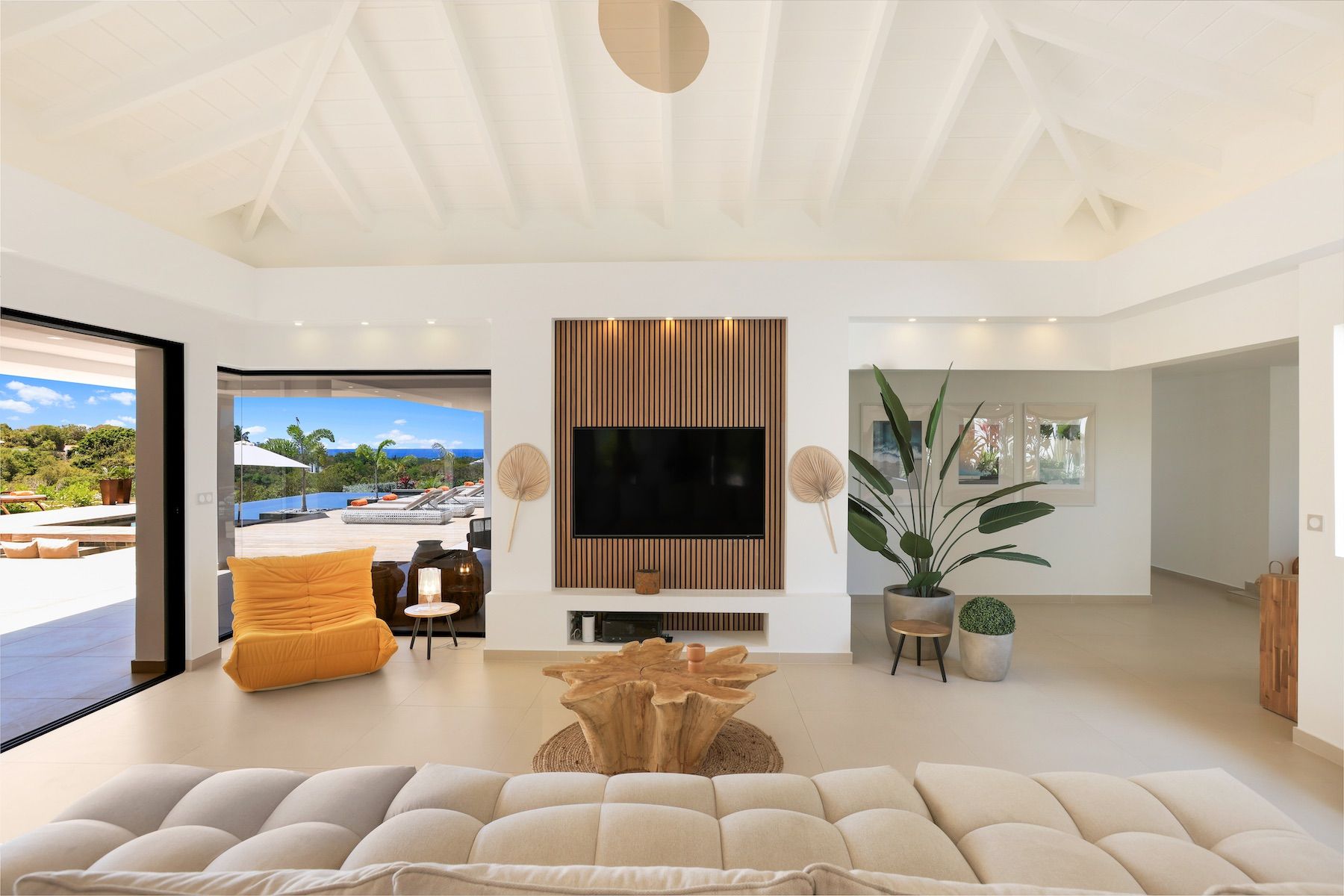 Nuit Jade villa photo.