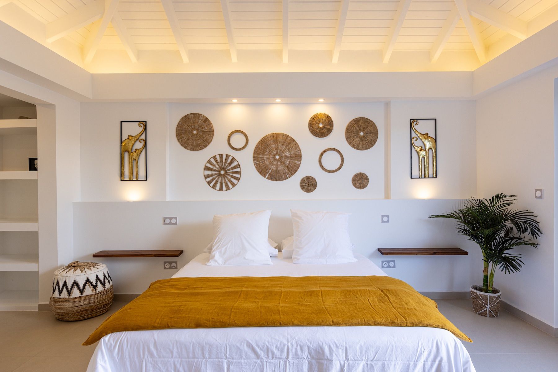 Nuit Jade villa photo.