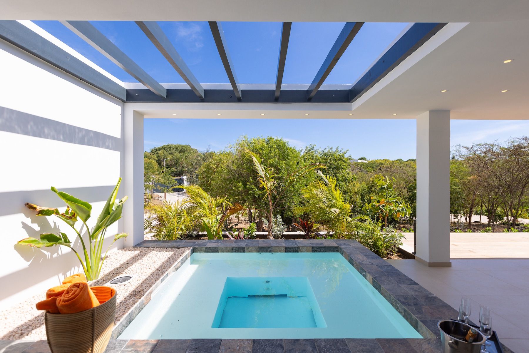 Nuit Jade villa photo.