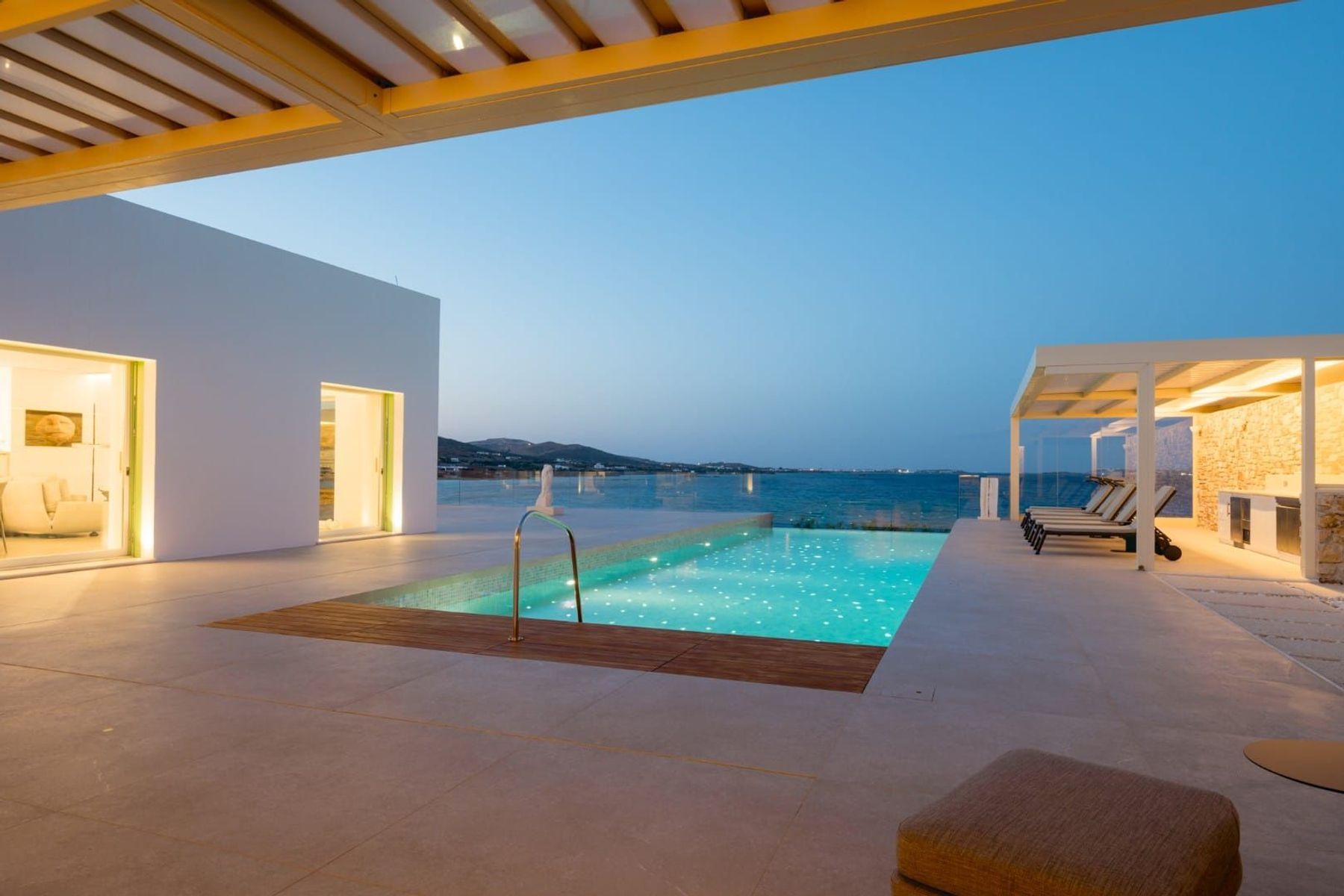 Villa Nyomi villa photo.
