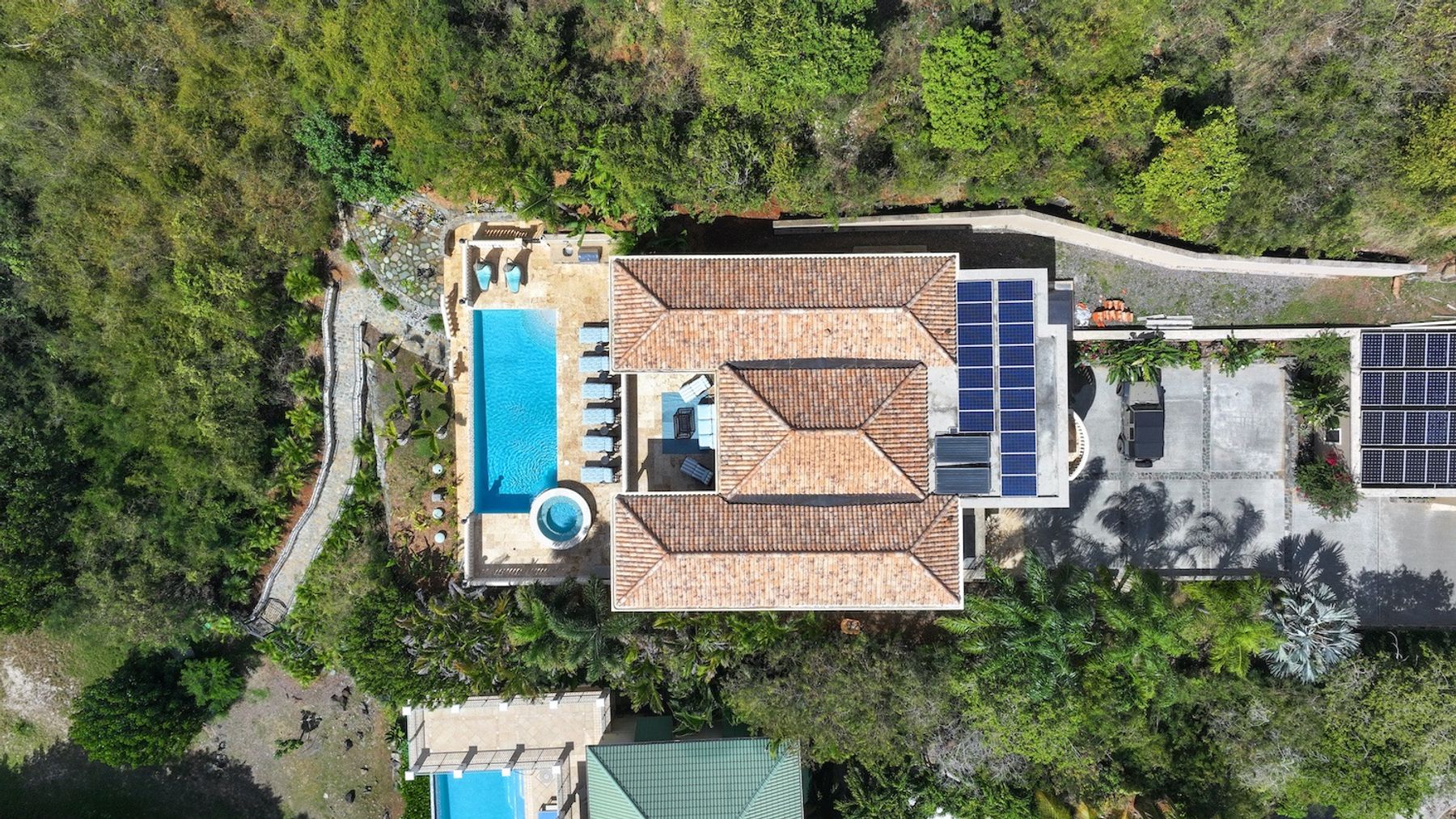 Cruz on Inn villa photo.