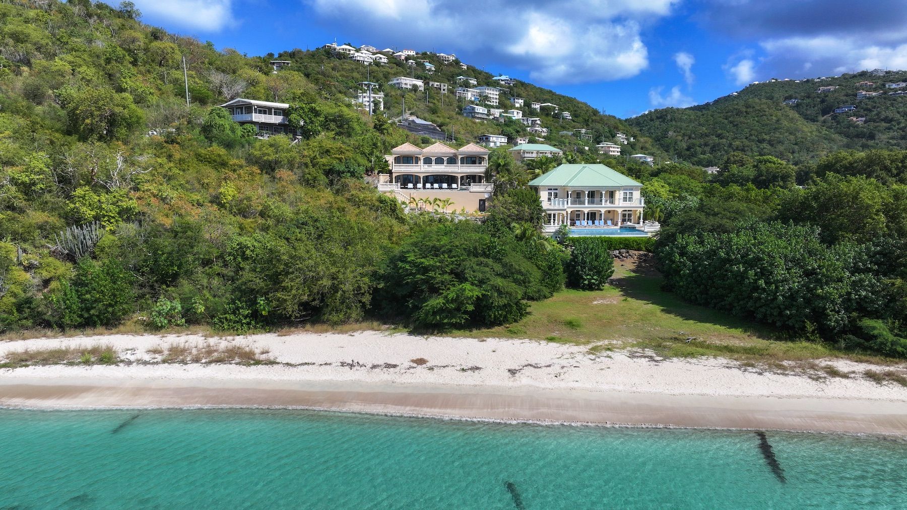 Cruz on Inn villa photo.