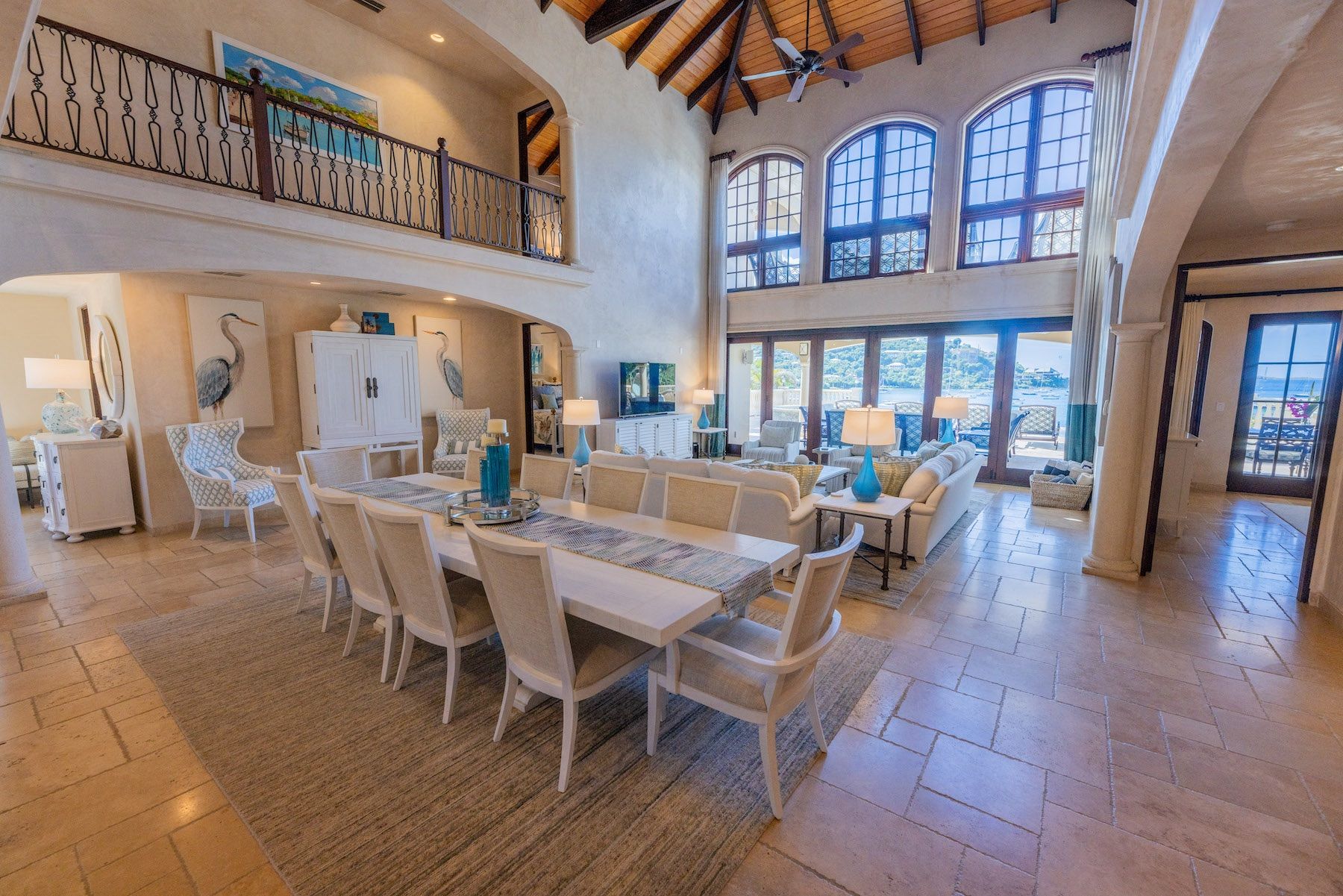 Cruz on Inn villa photo.