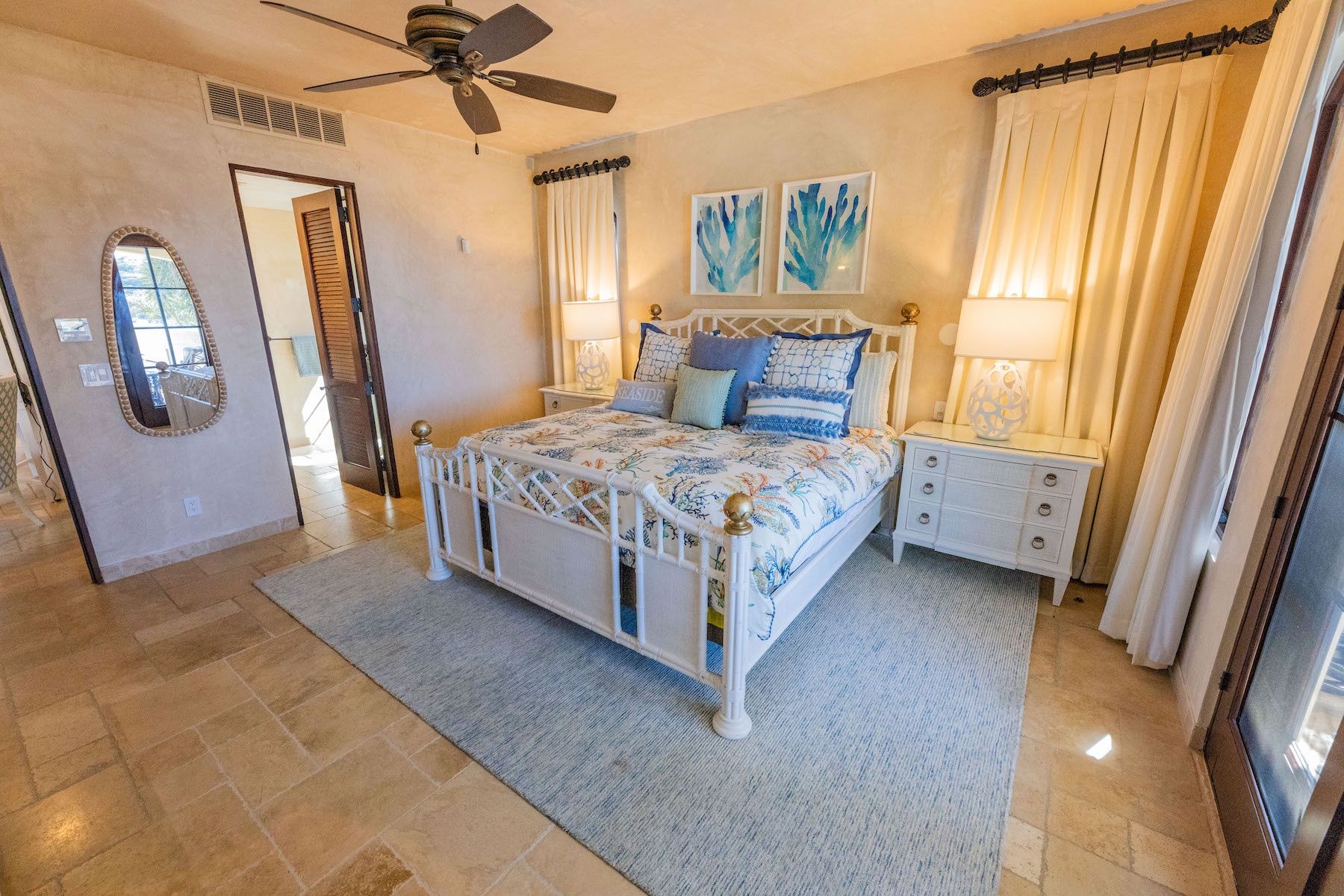 Cruz on Inn villa photo.